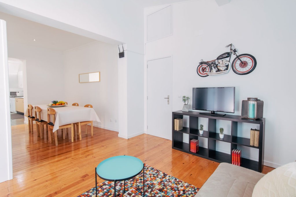 Rent Room Lisbon – Martim Moniz 2# – Living Room