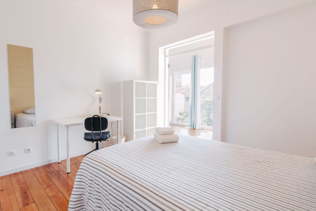 Rent Room Lisbon – Martim Moniz 2# – Room 5
