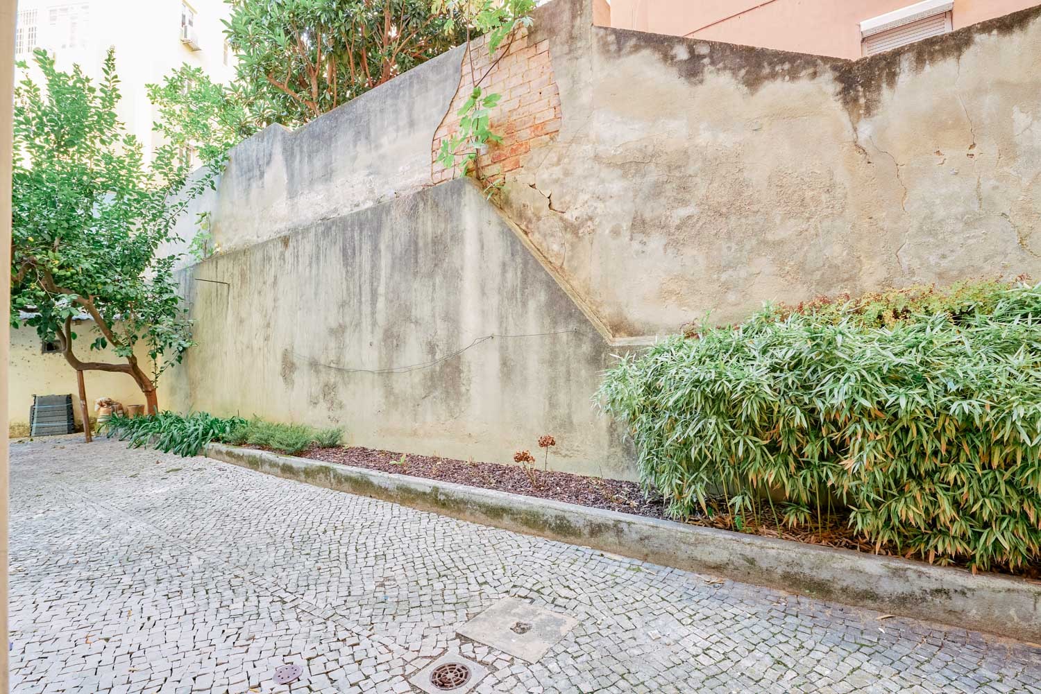 Rent Room Lisbon – Marquês de Pombal 8# – Outside