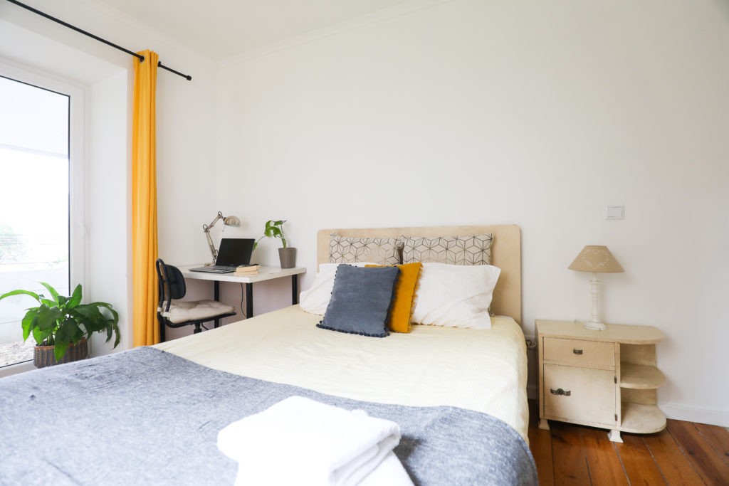 Rent Room Lisbon – Martim Moniz 3# – Room 3
