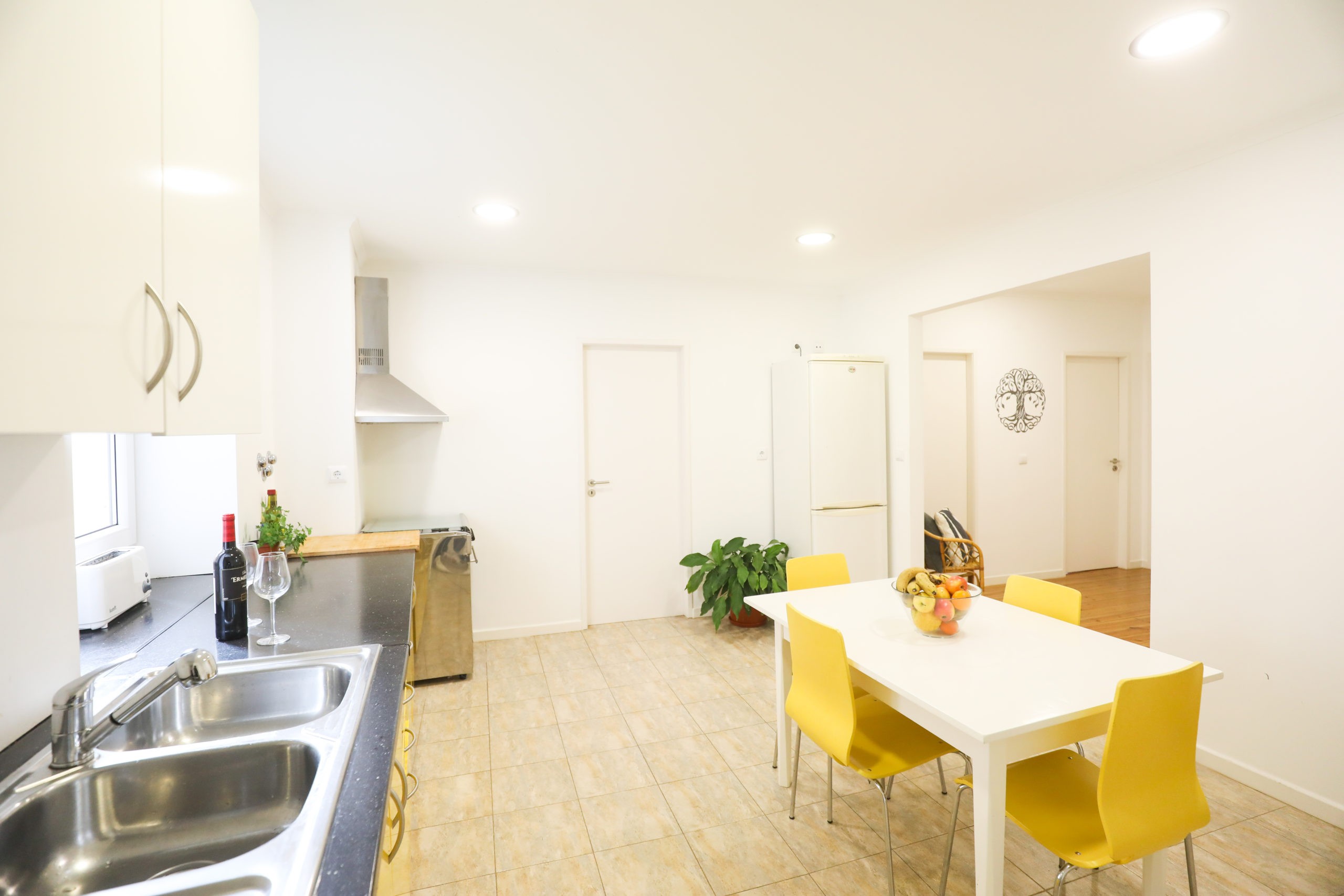 Rent Room Lisbon – Martim Moniz 3# – Kitchen