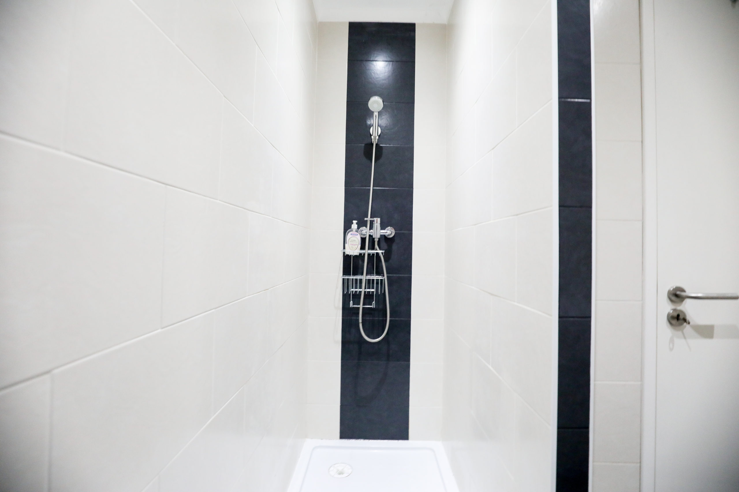 Rent Room Lisbon – Martim Moniz 3# – Bathroom