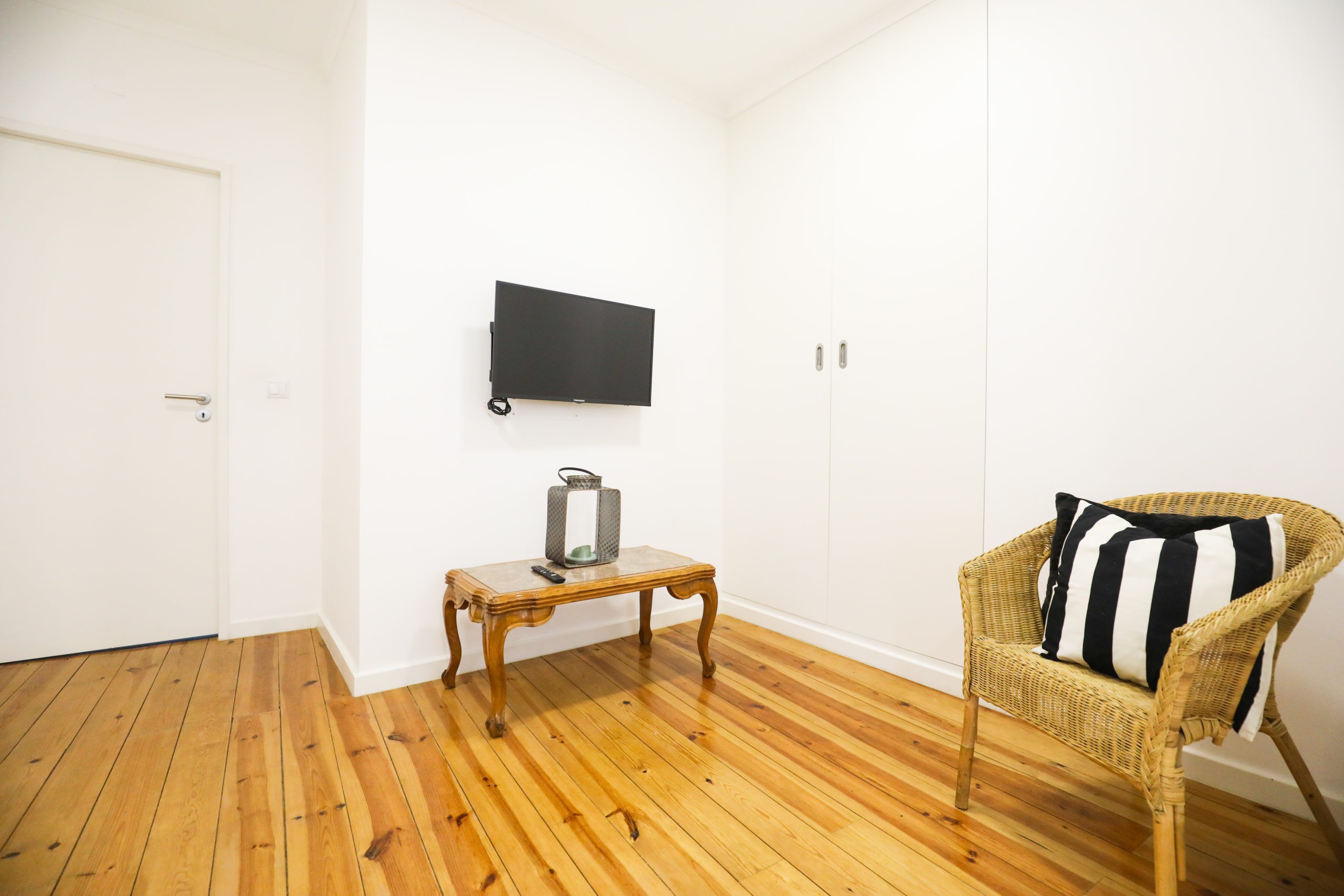 Rent Room Lisbon – Martim Moniz 3# – Living Room