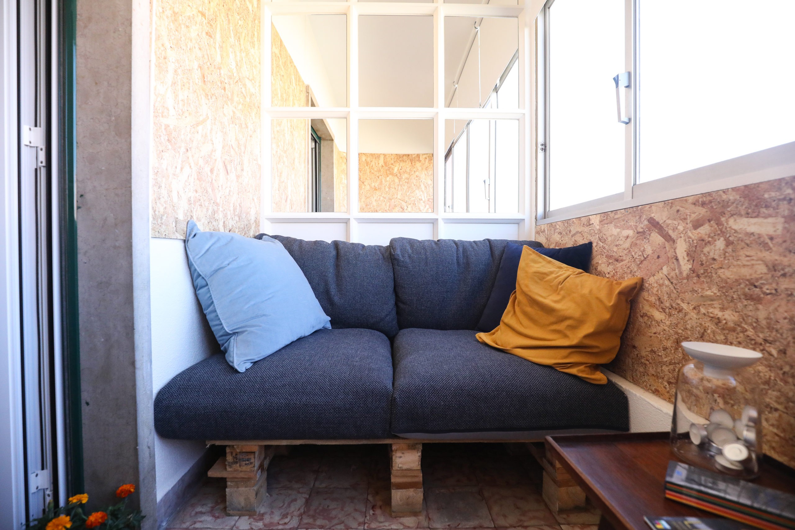 Rent Room Lisbon – Areeiro 6# – Living Room