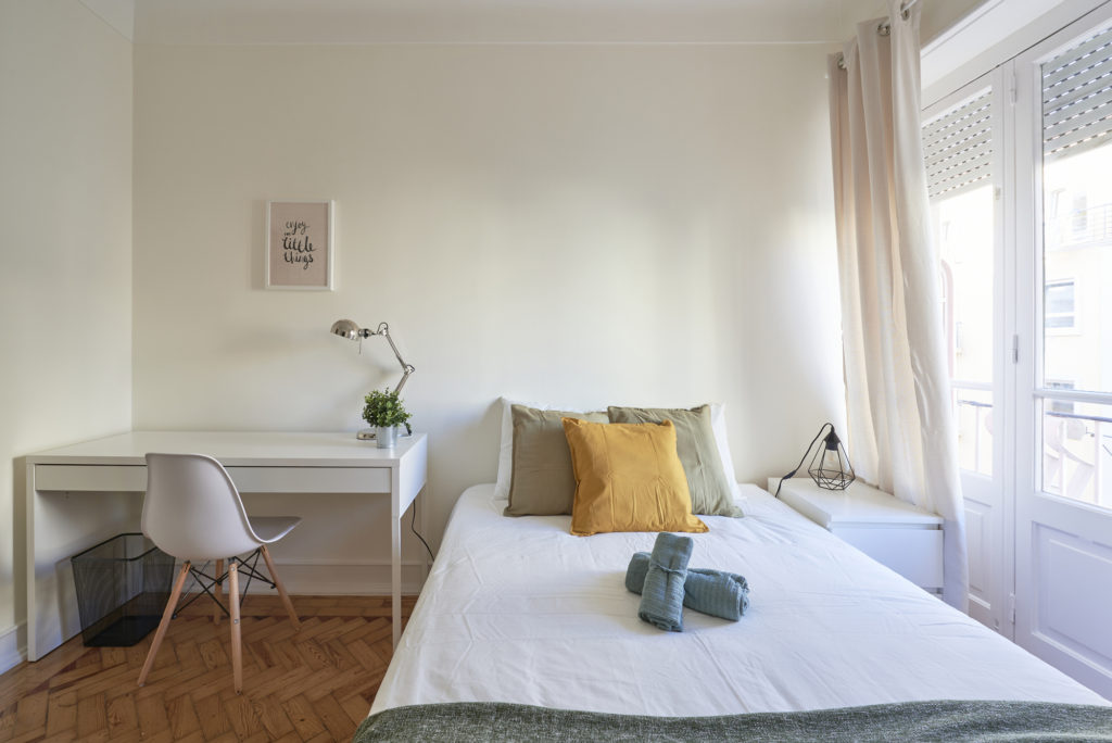Rent Room Lisbon – Arroios 7# – Room 1