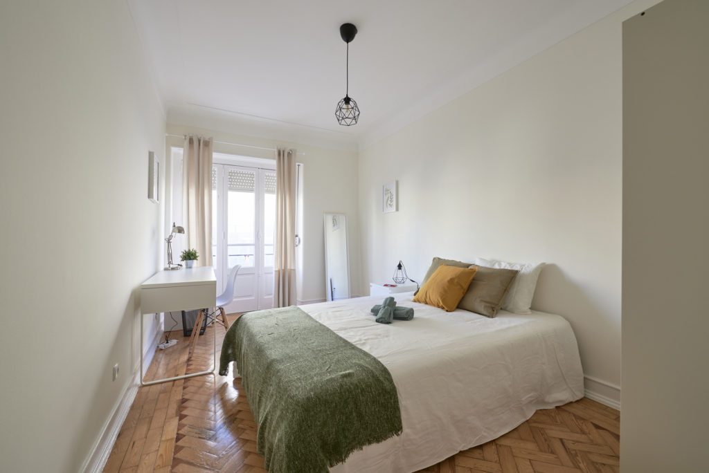 Rent Room Lisbon – Arroios 7# – Room 3