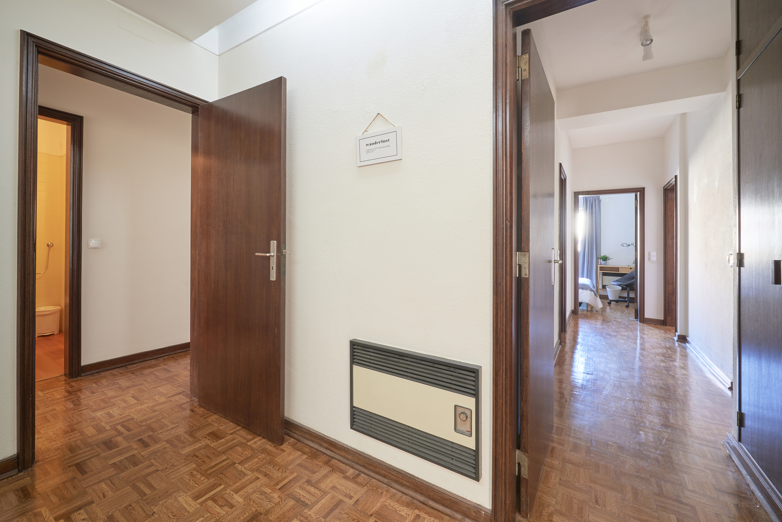 Rent Room Lisbon – Campo Pequeno 4# – Hallway