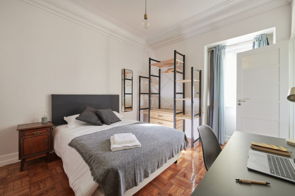 Rent Room Lisbon – Marquês de Pombal 7# – Room 4