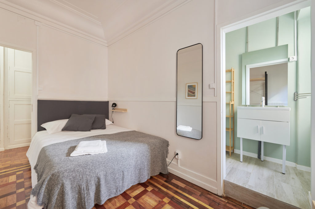 Rent Room Lisbon – Marquês de Pombal 7# – Room 7