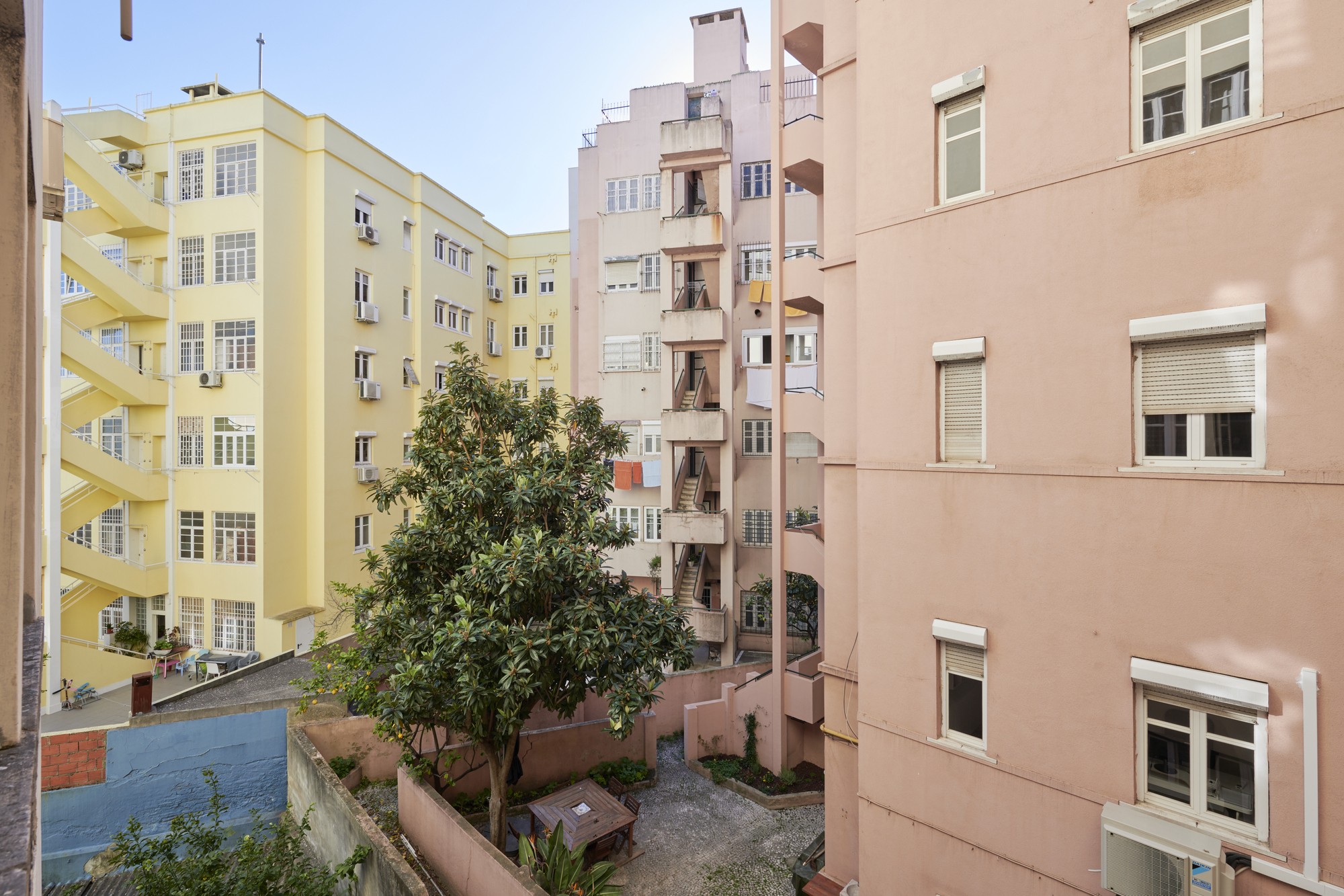 Rent Room Lisbon – Marquês de Pombal 7# – Outside