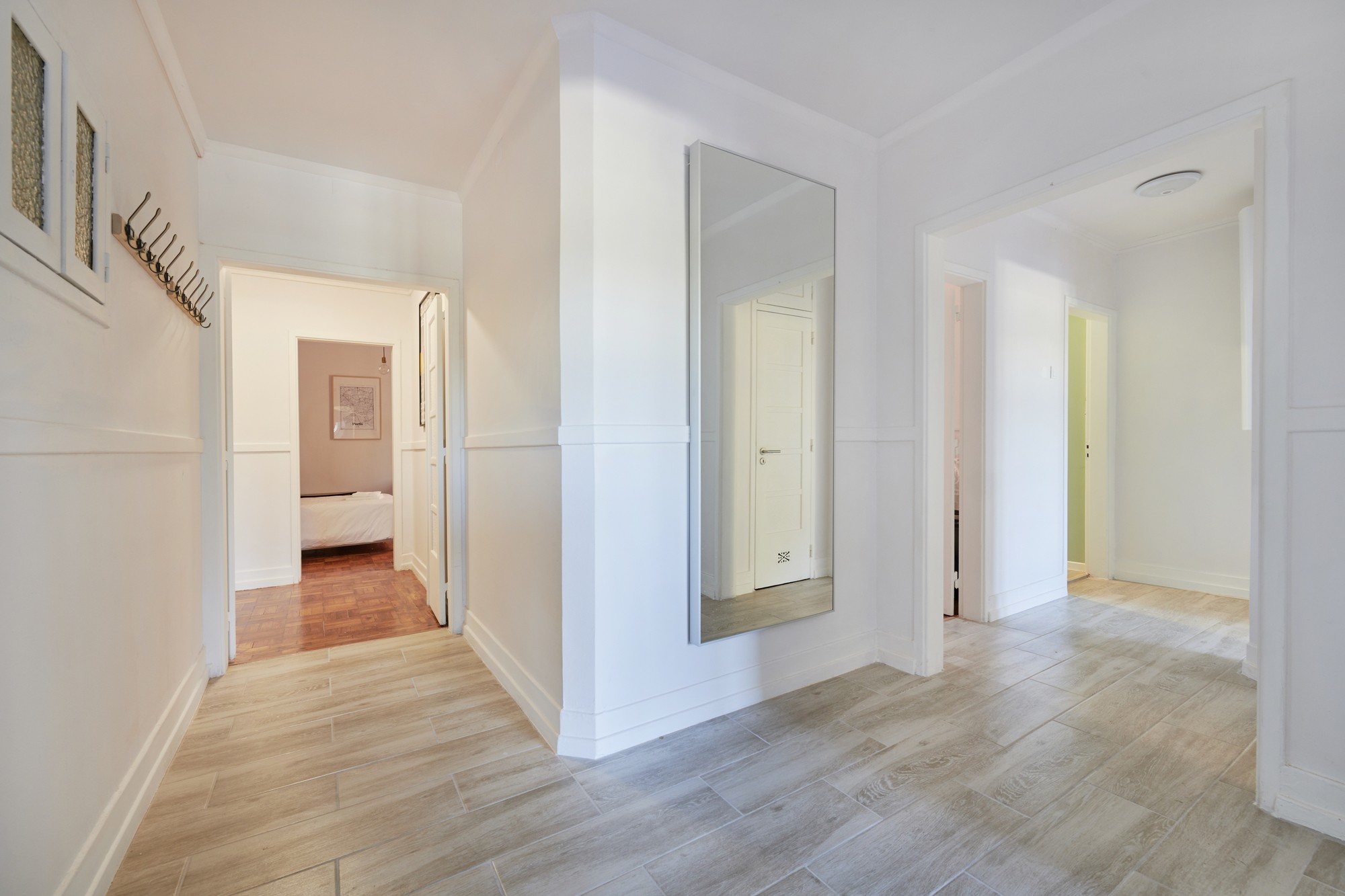 Rent Room Lisbon – Marquês de Pombal 7# – Hallway