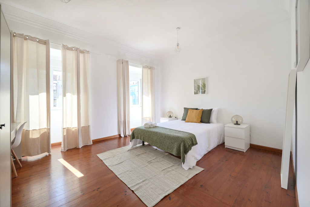 Rent Room Lisbon – Areeiro 11# – Room 6