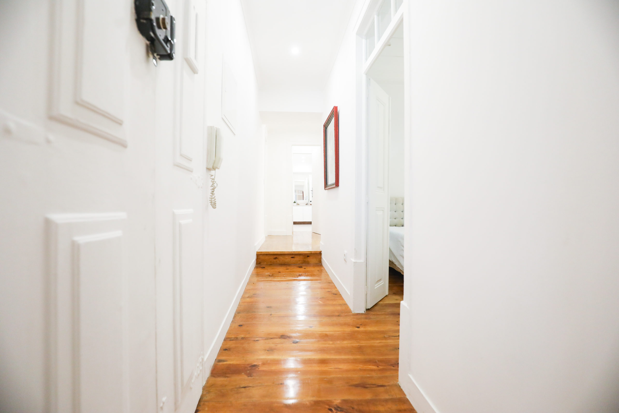 Rent Room Lisbon – Belém 15# – Hallway