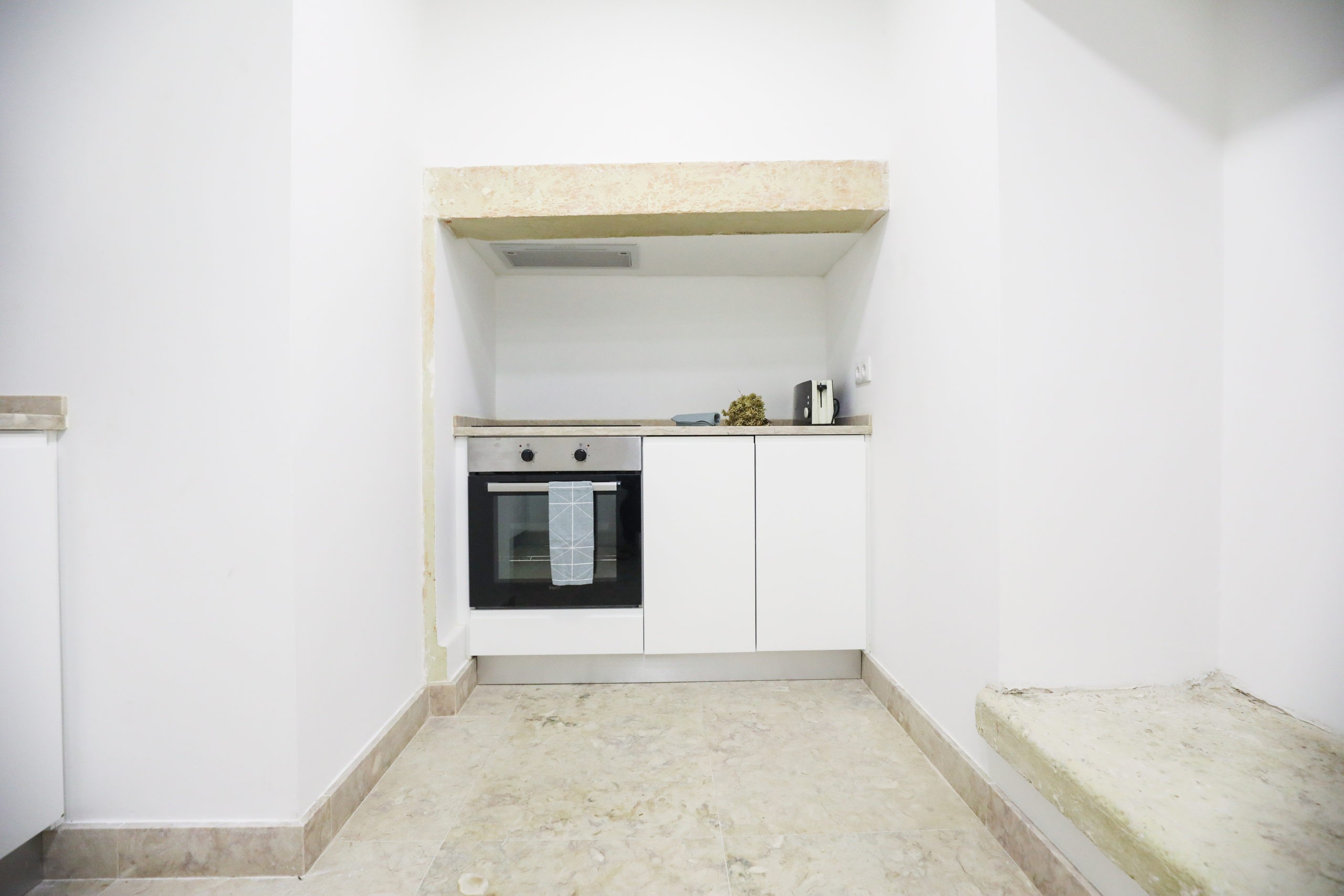 Rent Room Lisbon – Belém 15# – Kitchen