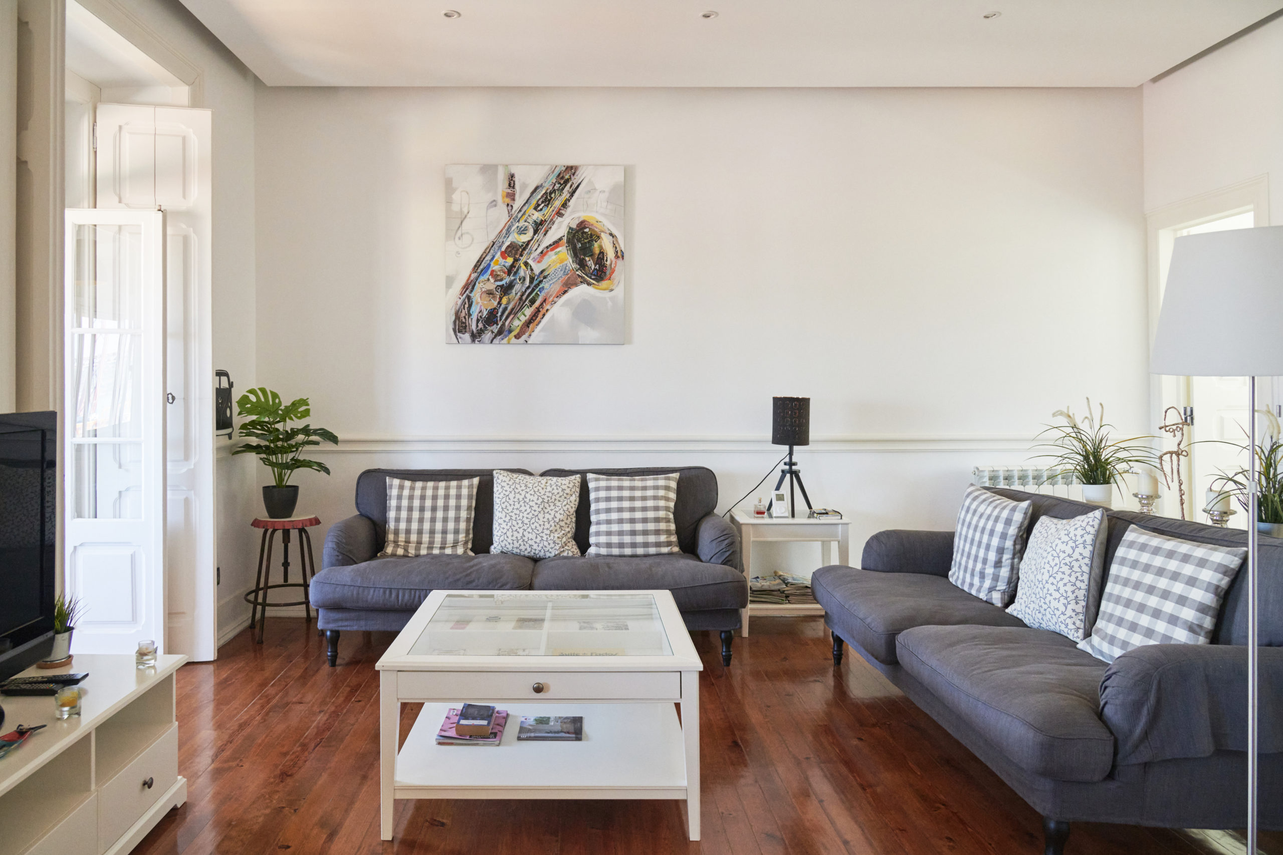 Rent Room Lisbon – Lapa 17# – Living Room