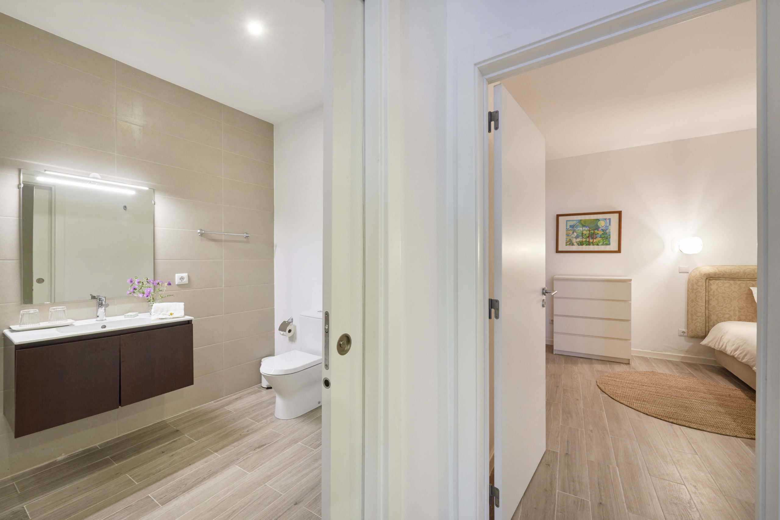 Rent Room Lisbon – Príncipe Real 18# – Hallway