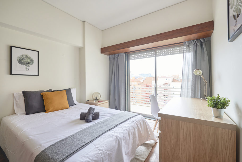 Rent Room Lisbon – Saldanha 28# – Room 4