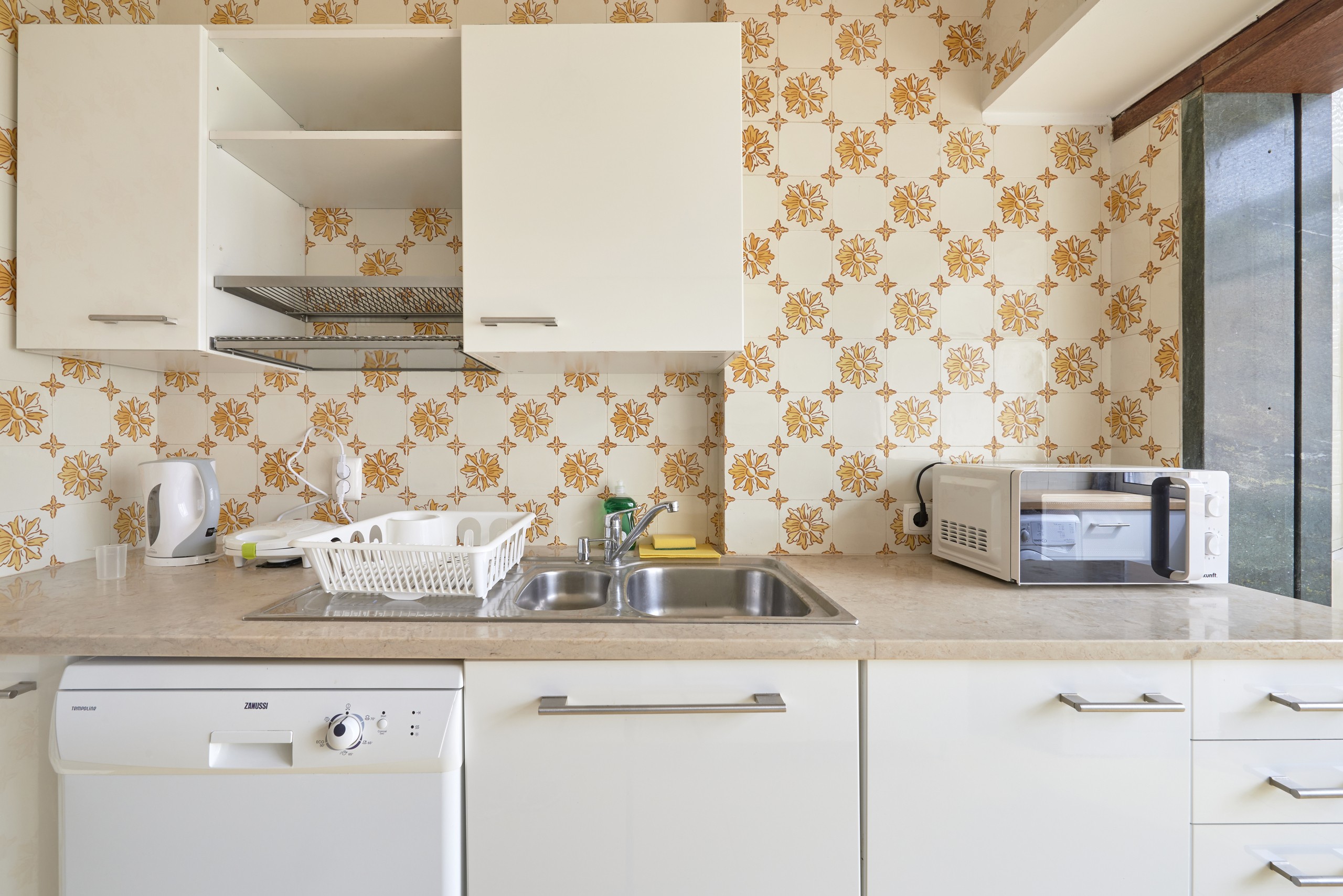 Rent Room Lisbon – Saldanha 28# – Kitchen