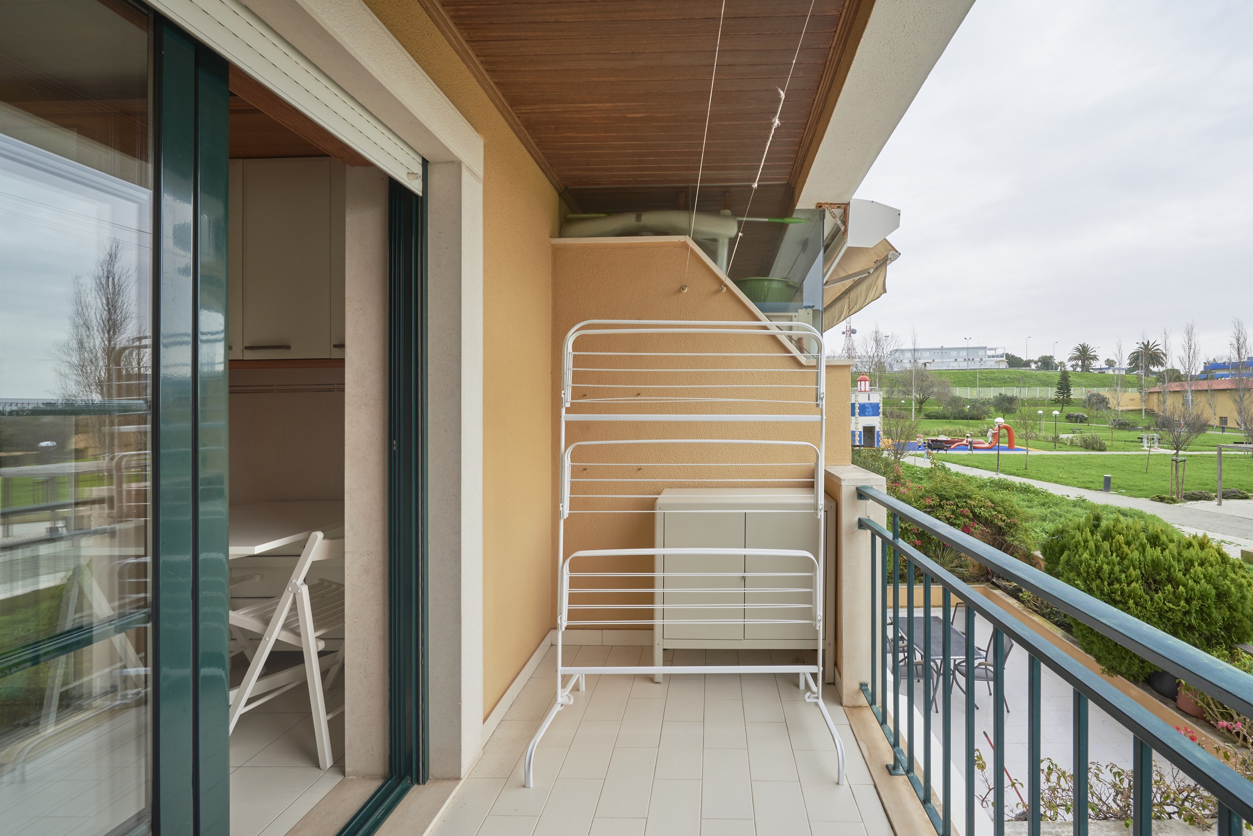 Rent Room Lisbon – Carcavelos 1# – Balcony/Terrace