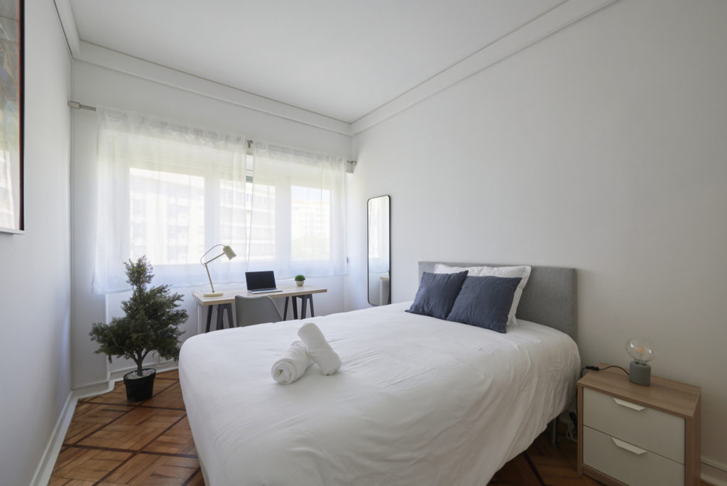 Rent Room Lisbon – Saldanha 9# – Room 4
