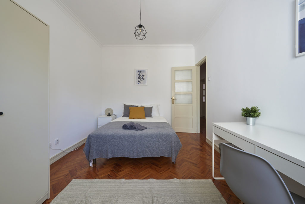 Rent Room Lisbon – Saldanha 16# – Room 5