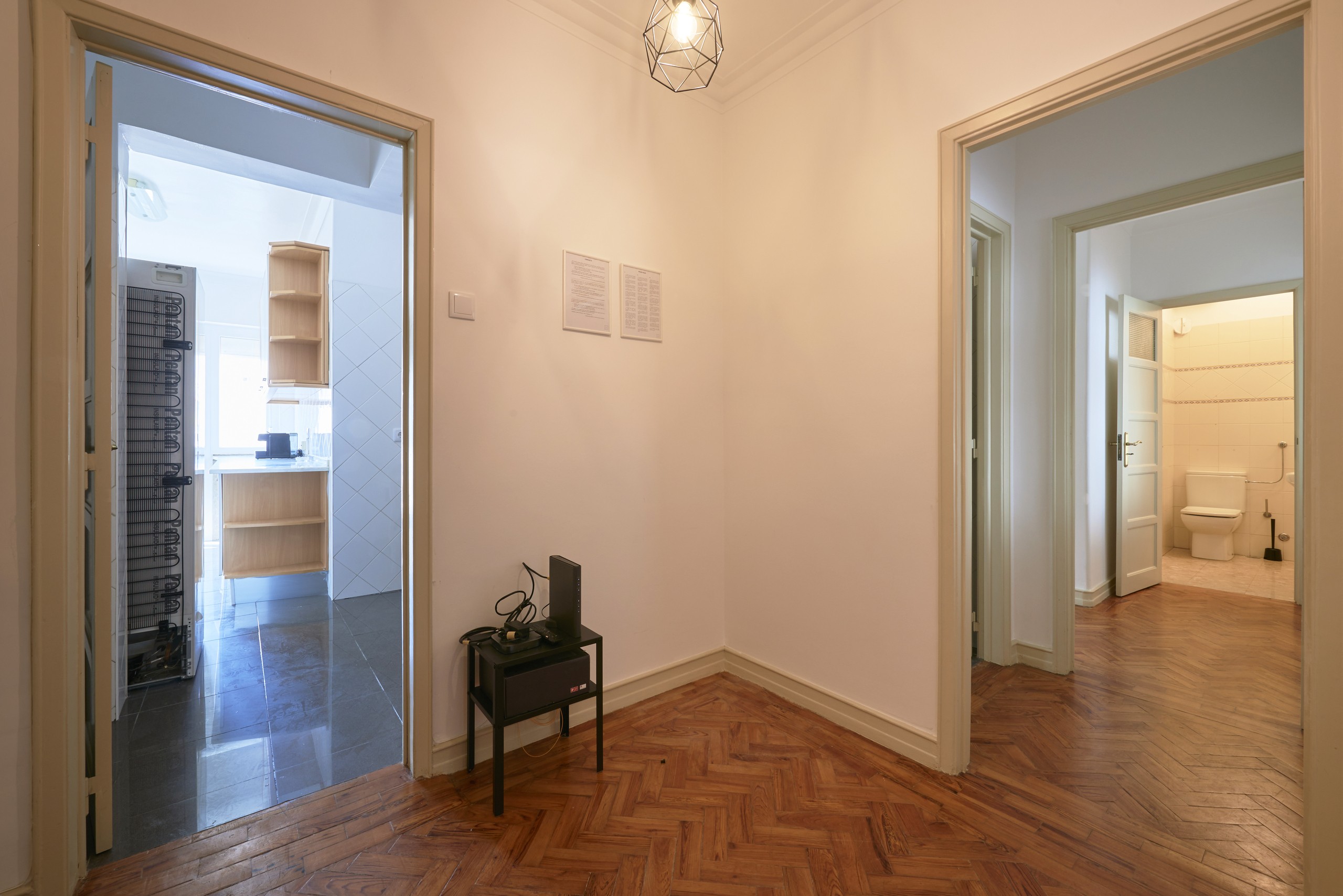 Rent Room Lisbon – Saldanha 16# – Hallway