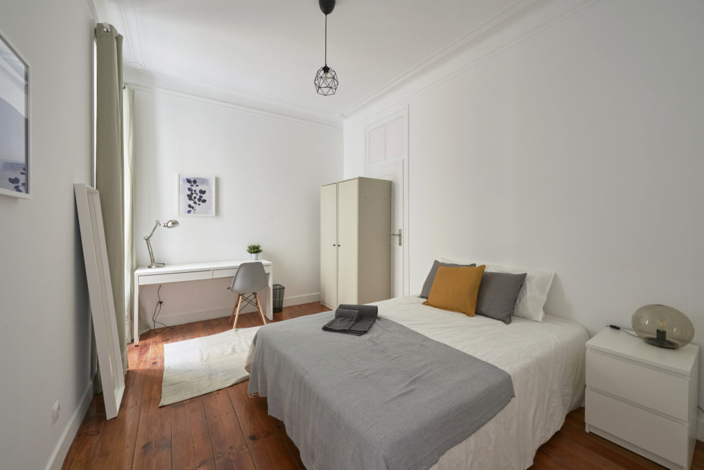 Rent Room Lisbon – Picoas 34# – Room 3