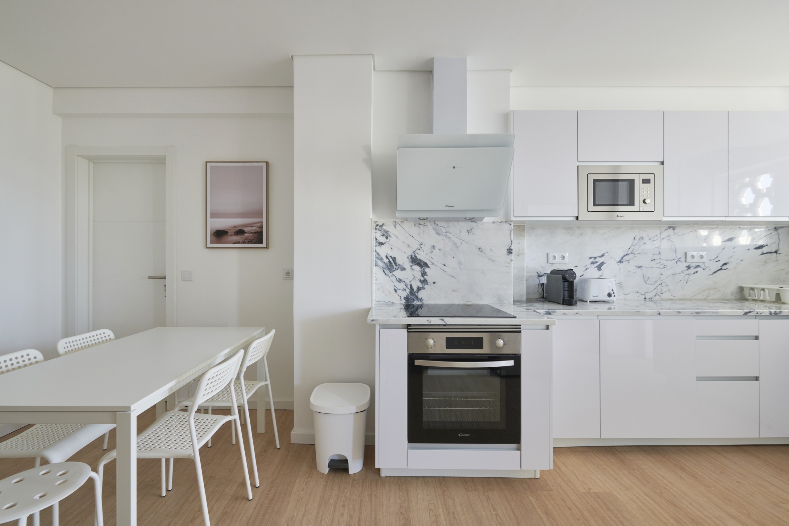 Rent Room Lisbon – Campo Grande 37# – Kitchen