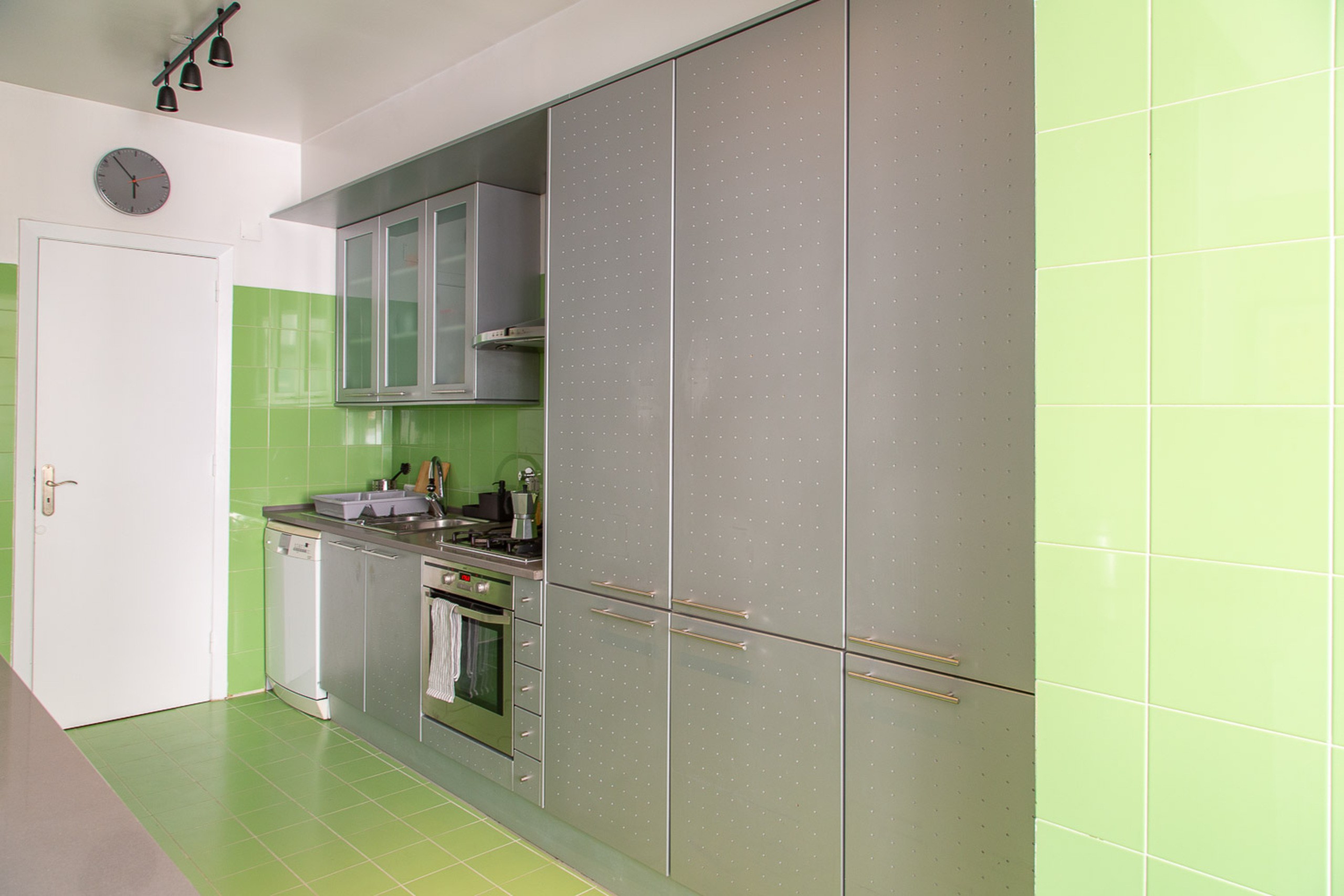 Rent Room Lisbon – Saldanha 4# - Kitchen