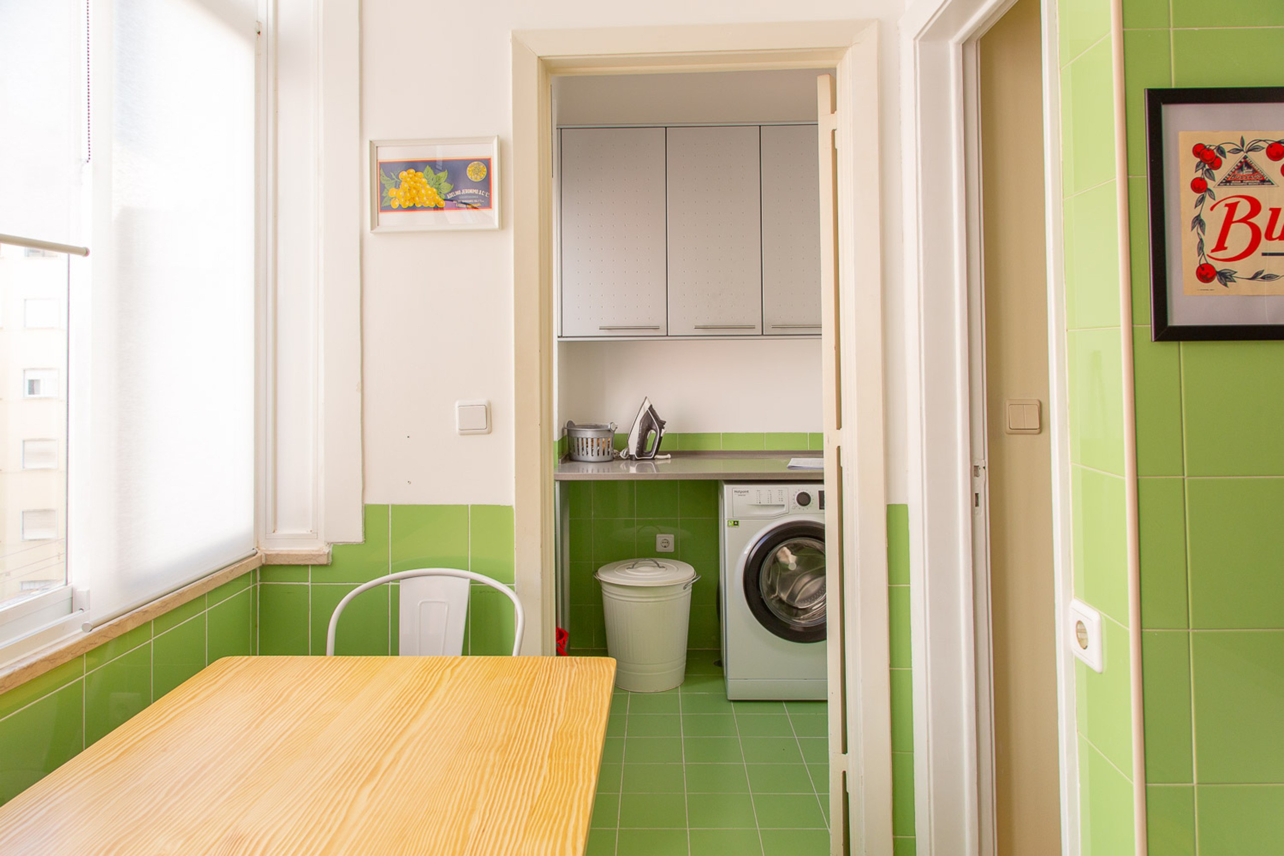 Rent Room Lisbon – Saldanha 4# - Laundry Room