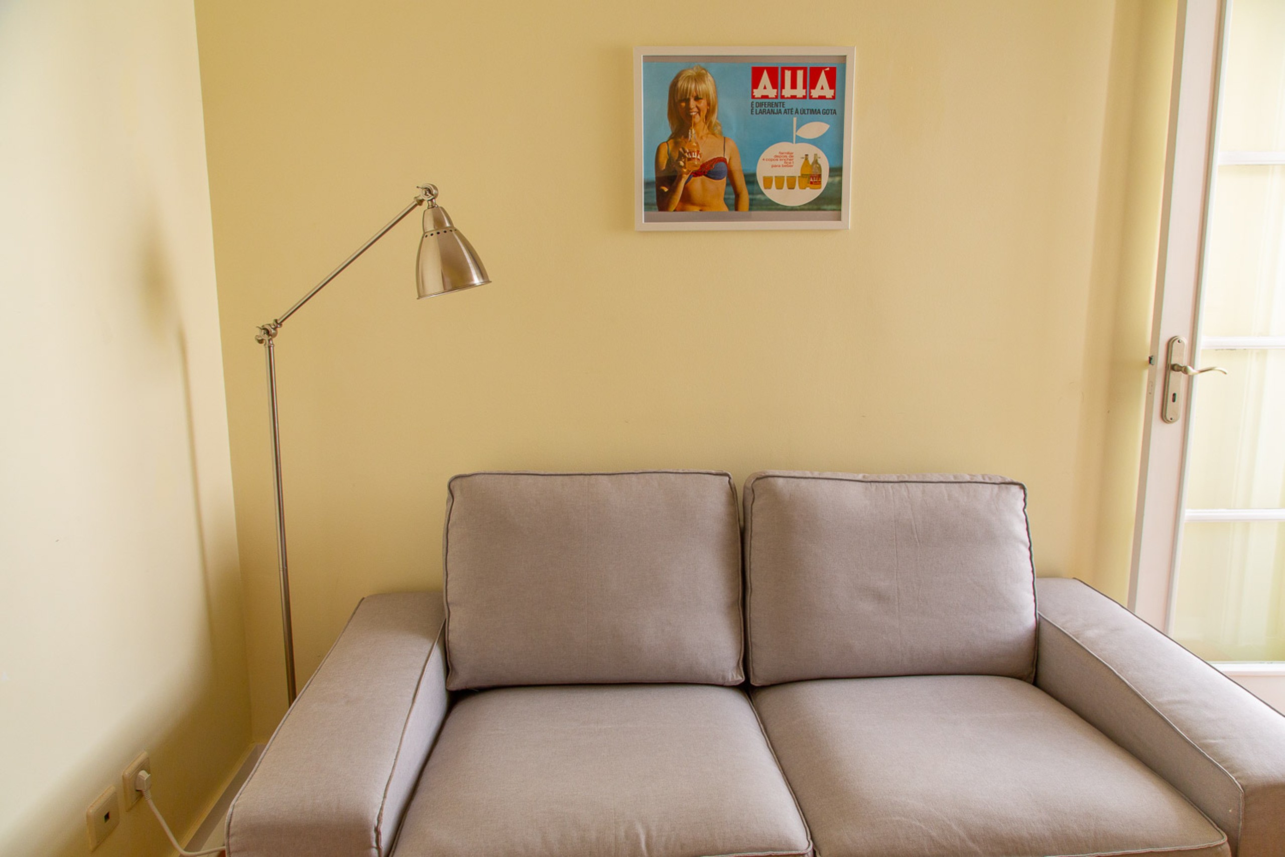 Rent Room Lisbon – Saldanha 4# - Living Room