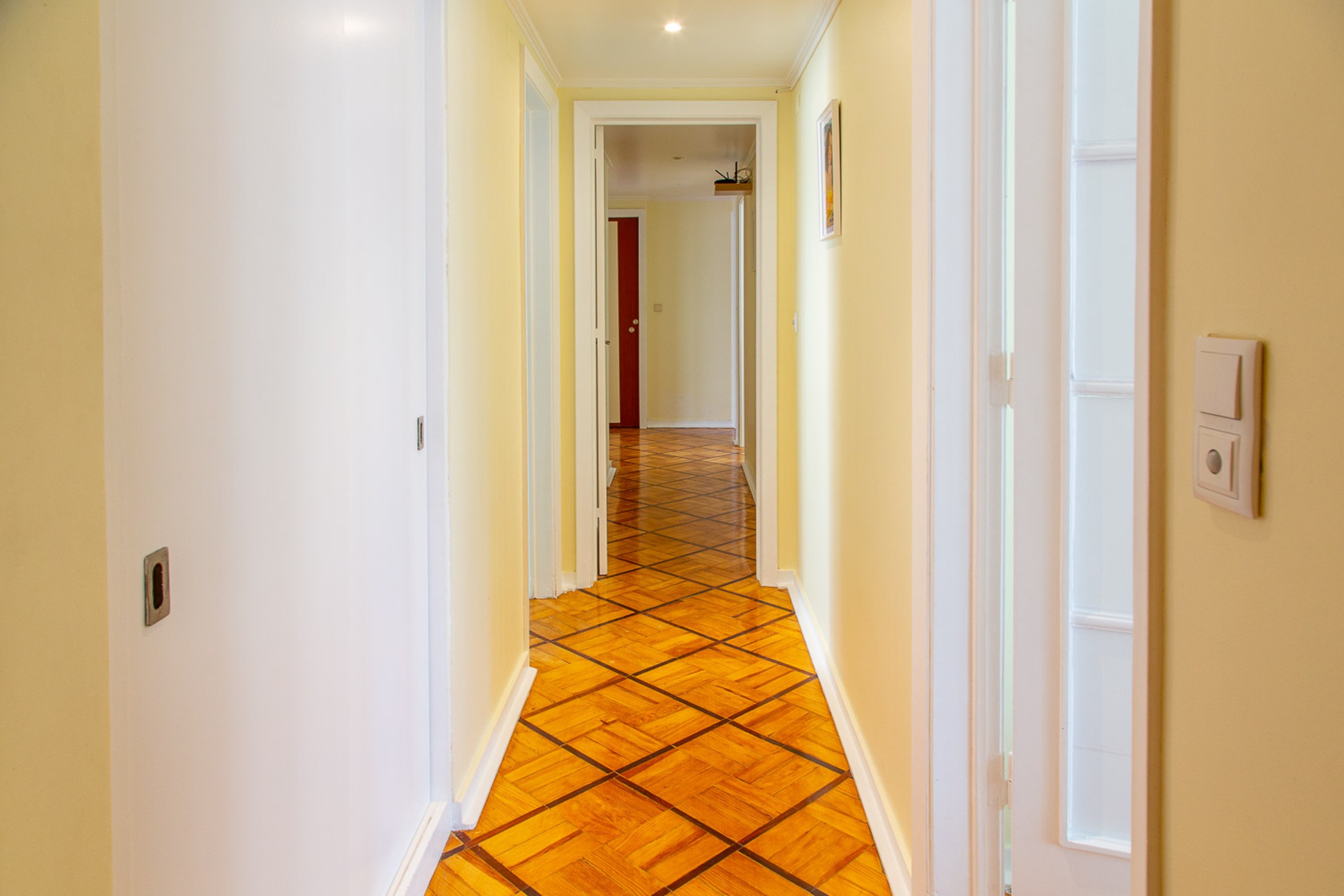 Rent Room Lisbon – Saldanha 4# - Hallway