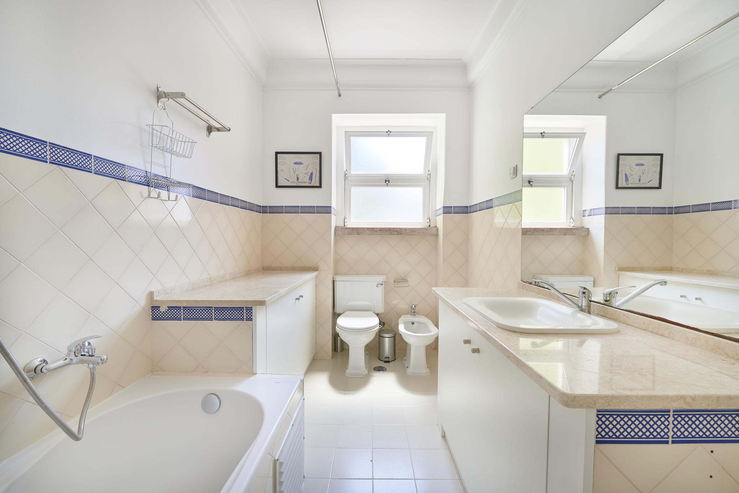 Rent Room Lisbon – Saldanha 3# - Bathroom 1