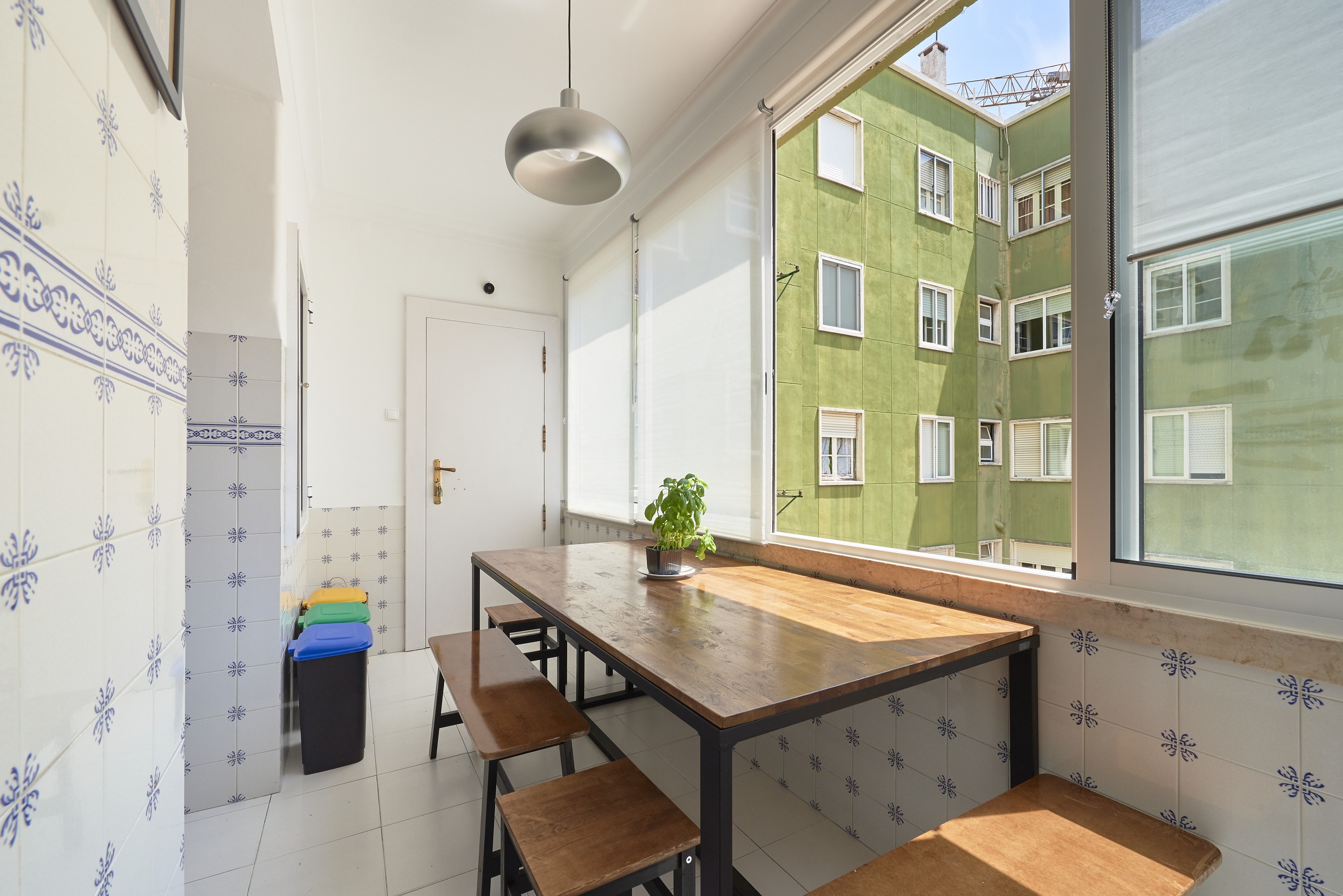 Rent Room Lisbon – Saldanha 3# - Dining Room