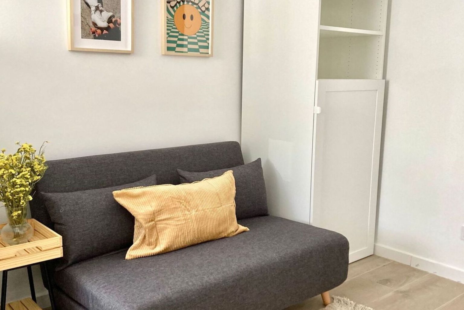 Rent Room Lisbon – Oeiras 39# - Living Room