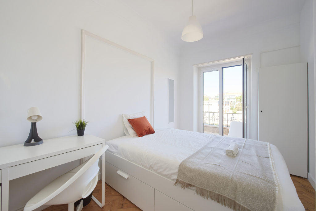 Rent Room Lisbon – Alvalade 38# - Room 2