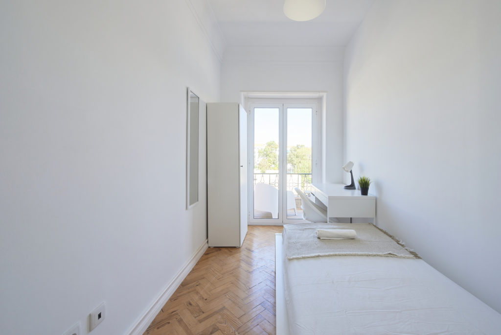 Rent Room Lisbon – Alvalade 38# - Room 4