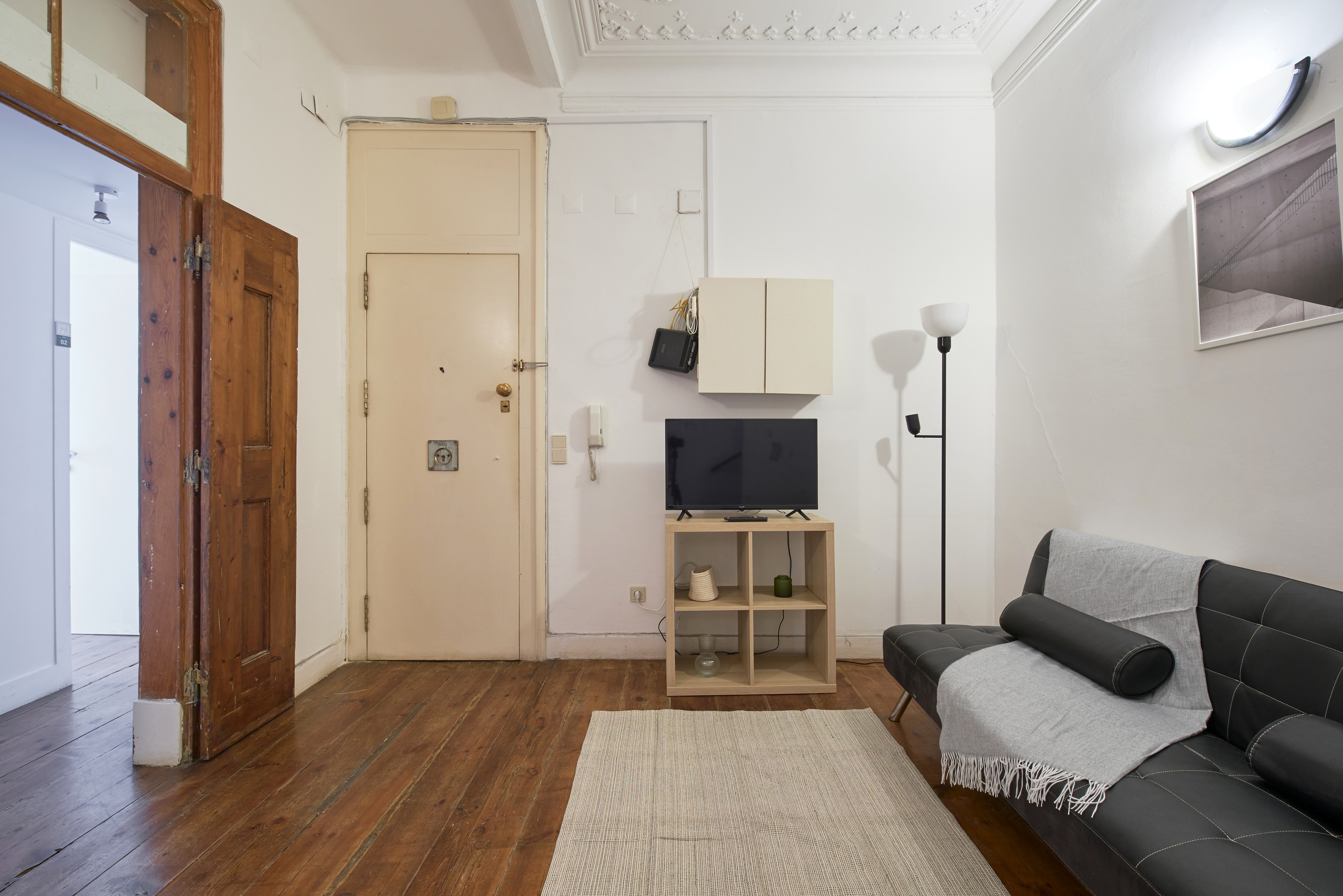 Rent Room Lisbon – Intendente 45# - Living Room