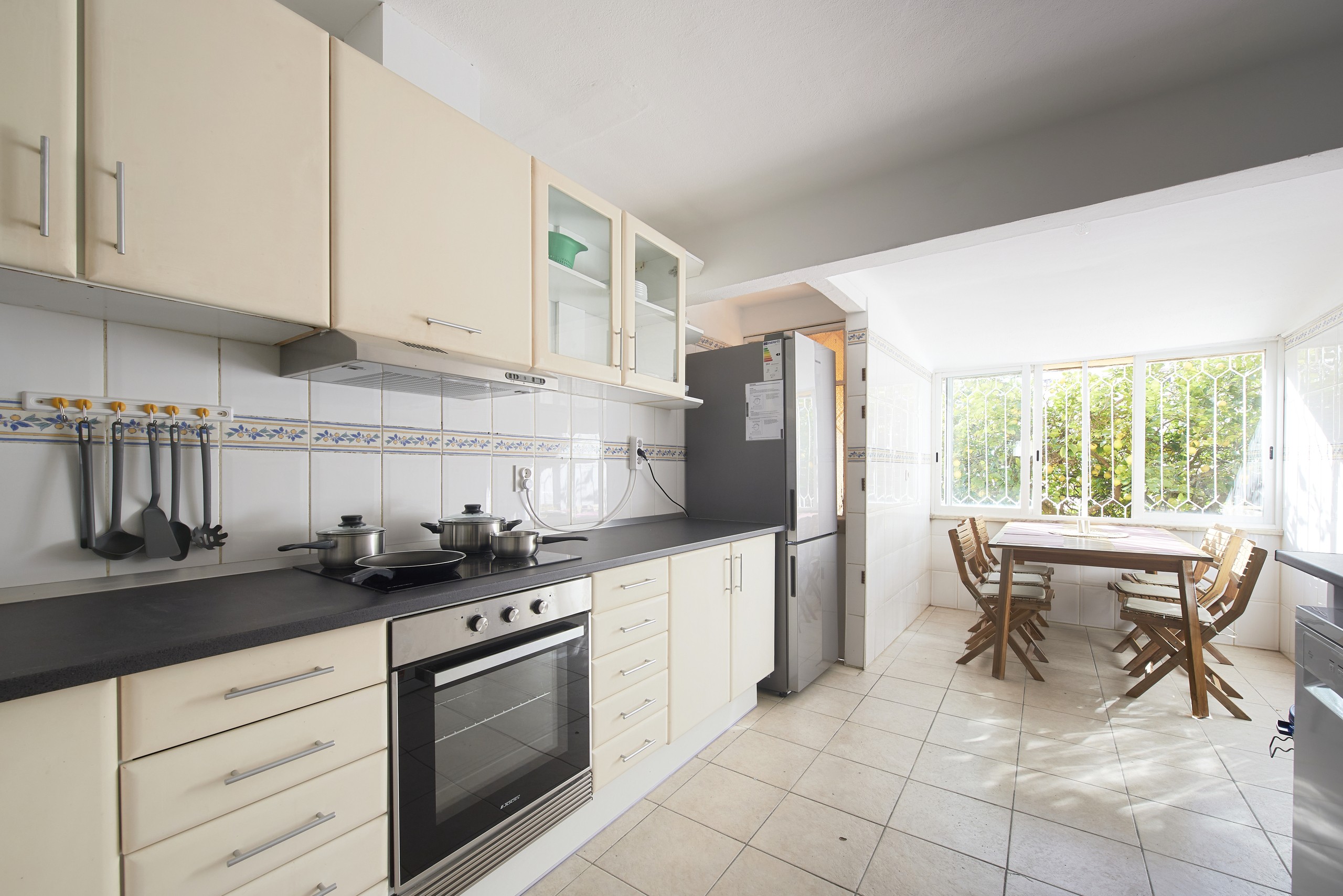 Rent Room Lisbon – Sassoeiros 46# - Kitchen