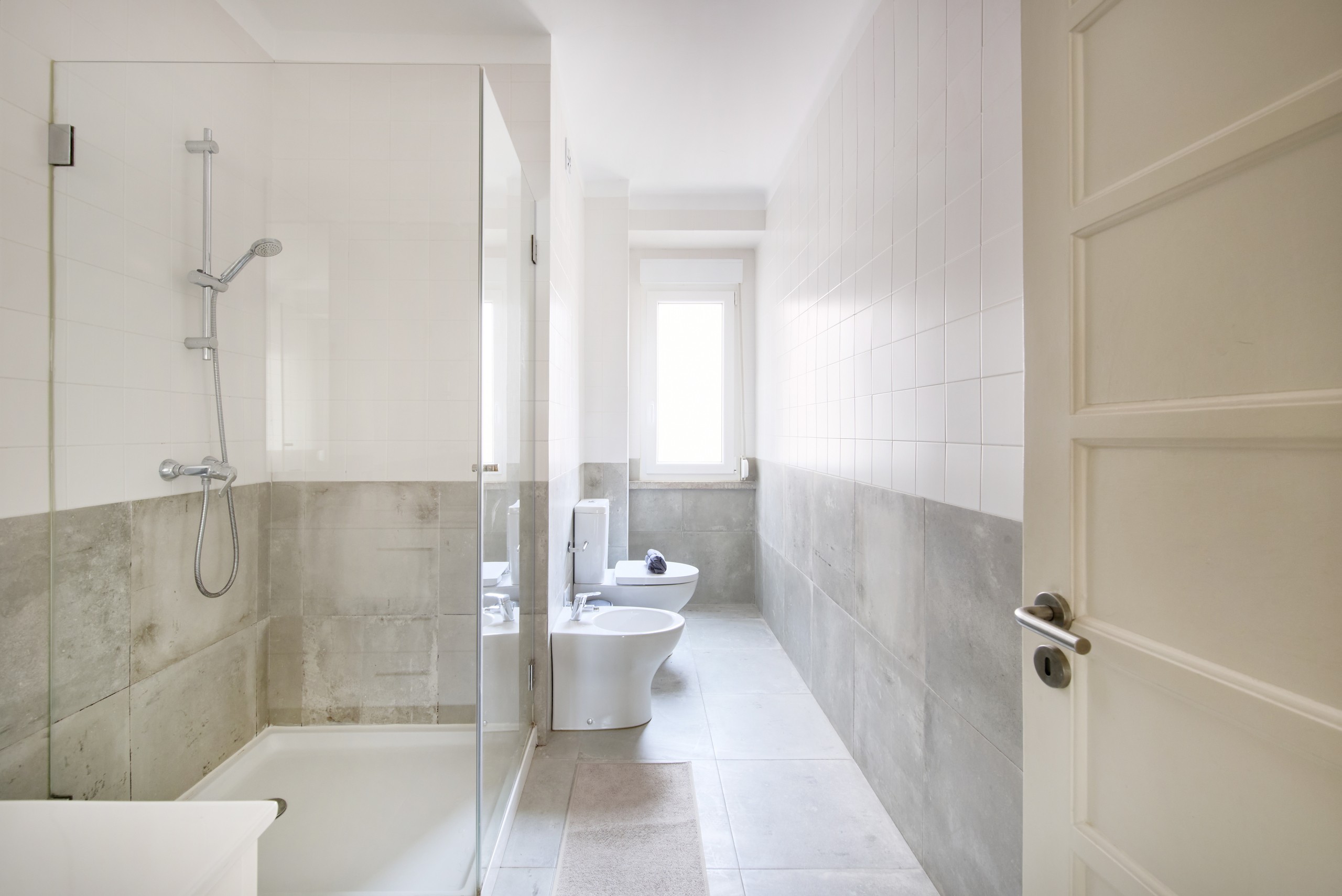 Rent Room Lisbon – Marquês de Pombal 49# - Bathroom 1