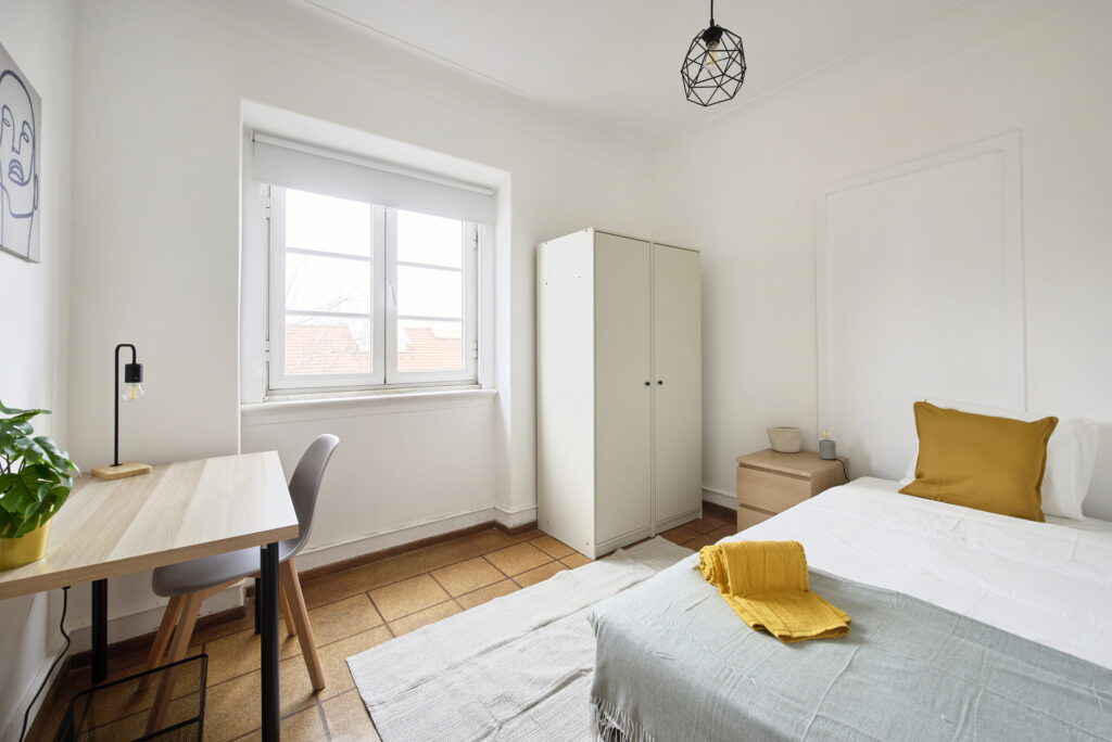 Rent Room Lisbon – Arroios 55# - Room 3