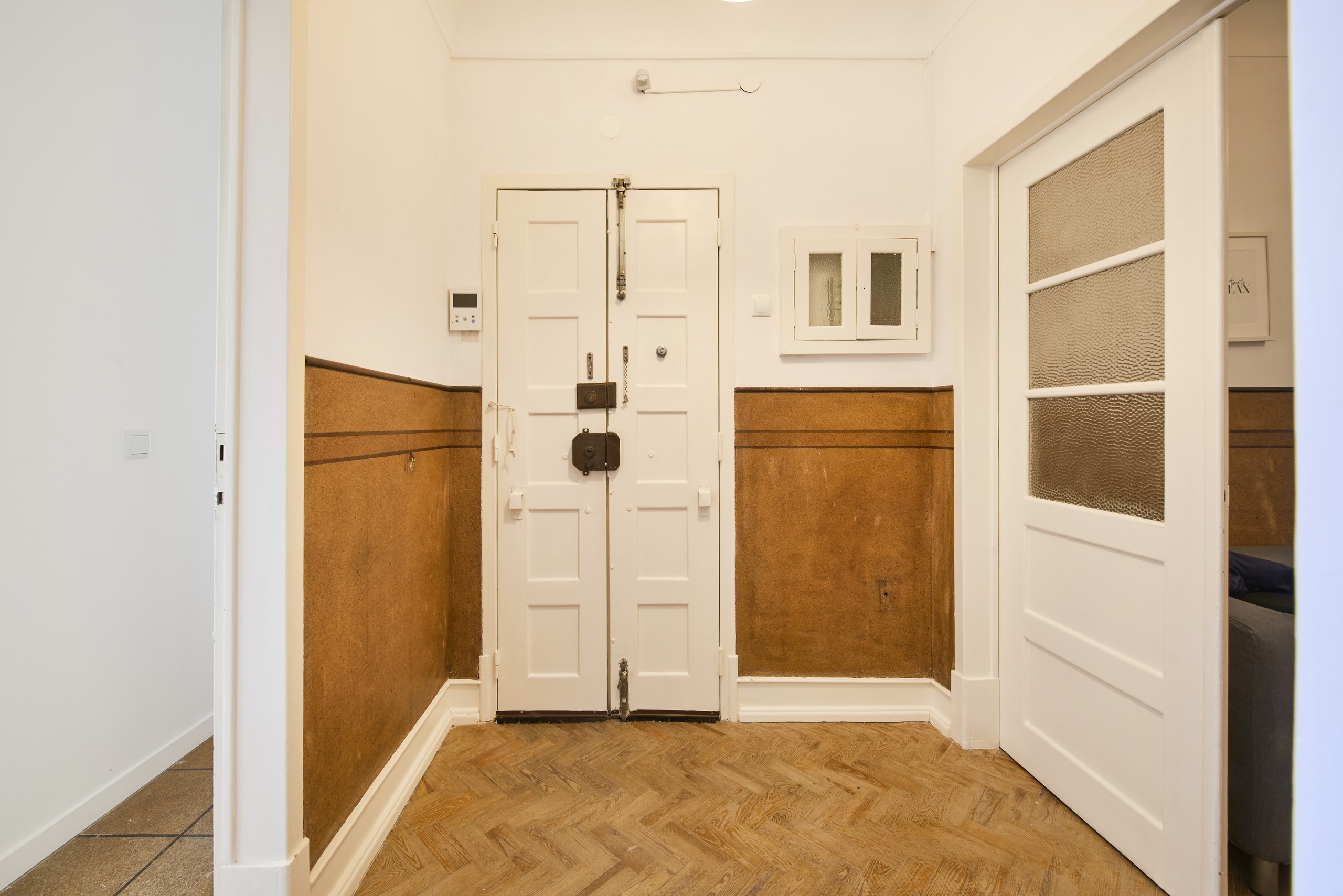 Rent Room Lisbon – Arroios 55# - Hallway