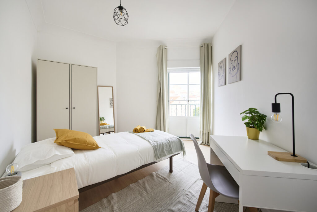 Rent Room Lisbon – Arroios 55# - Room 6