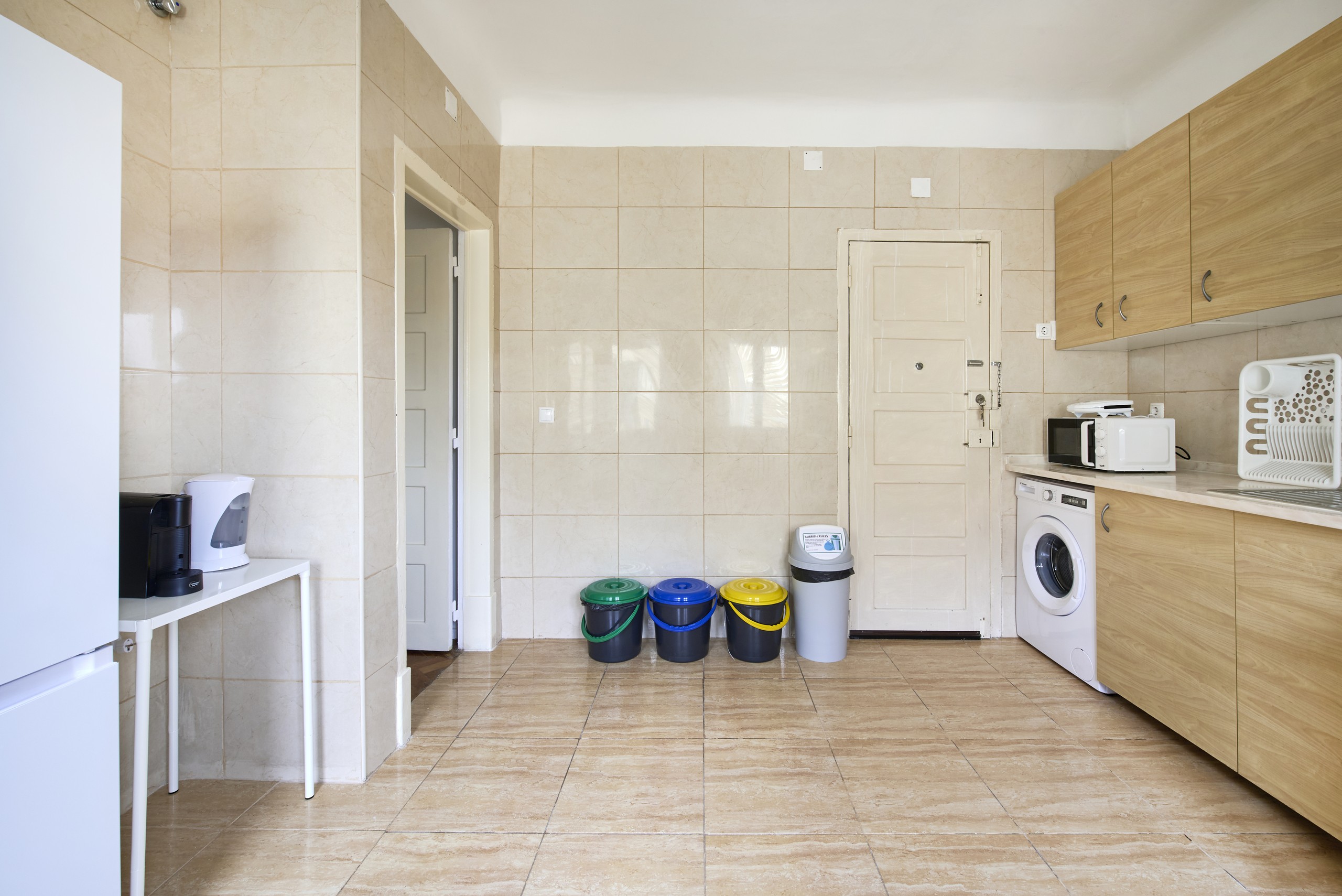 Rent Room Lisbon – Arroios 55# - Kitchen