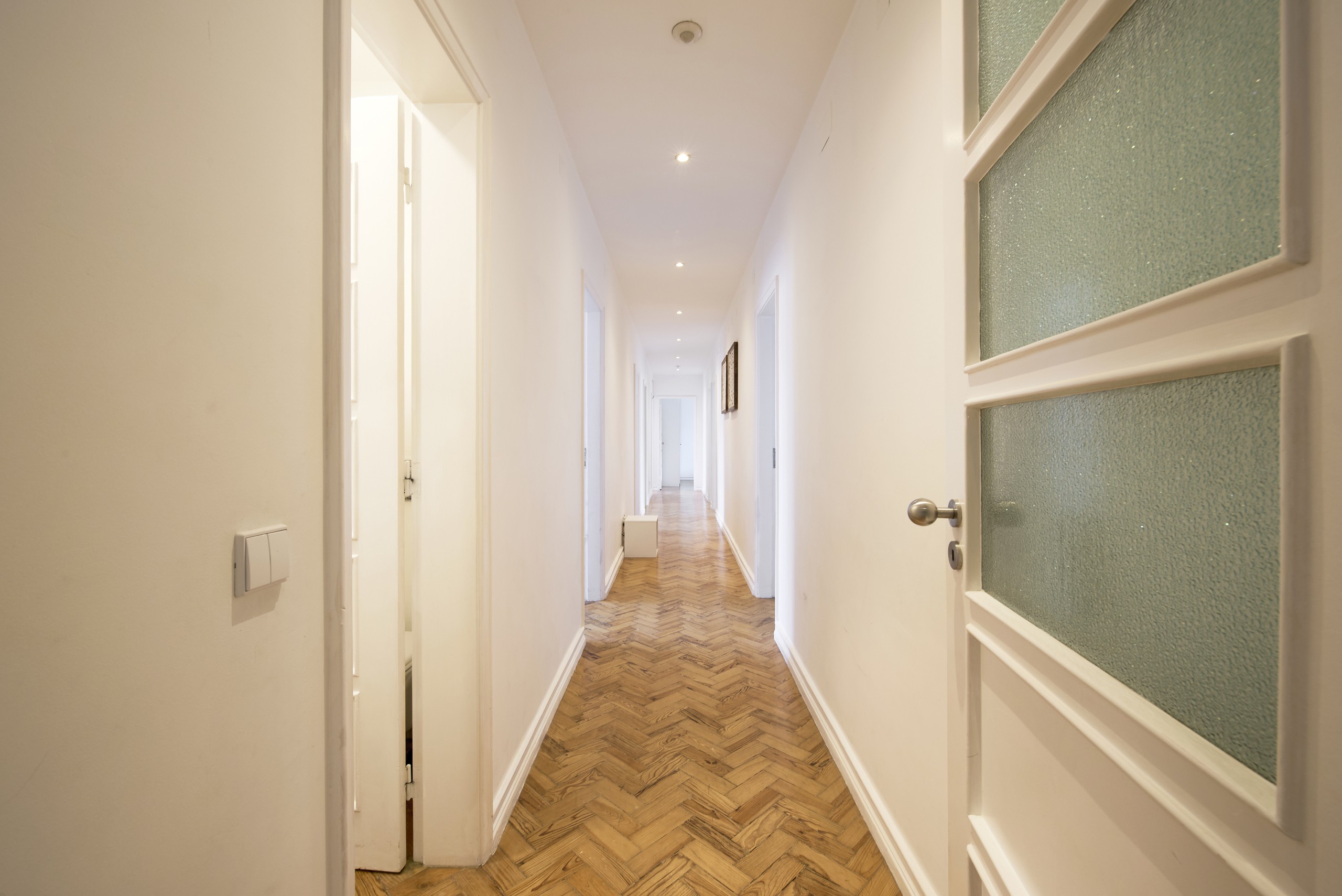Rent Room Lisbon – Alvalade 48# - Hallway