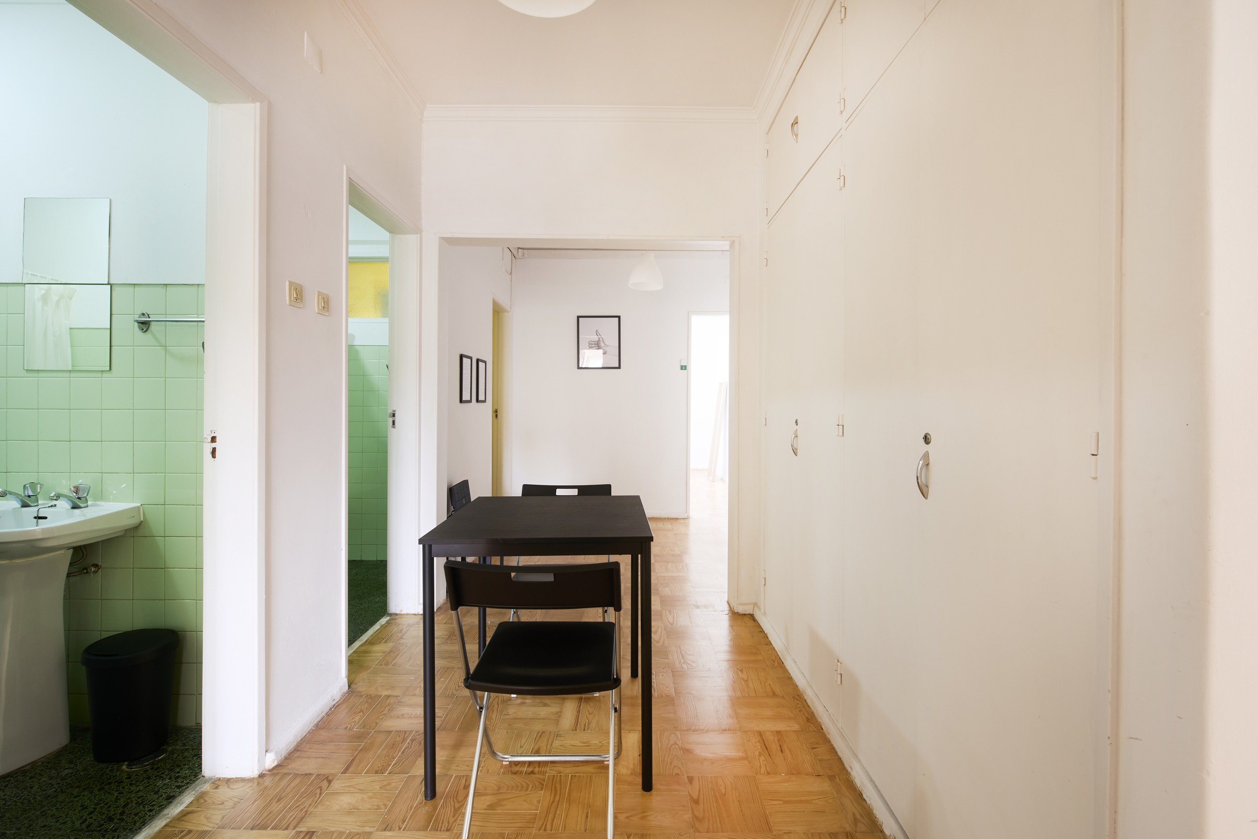 Rent Room Lisbon – Odivelas 52# - Dining Room