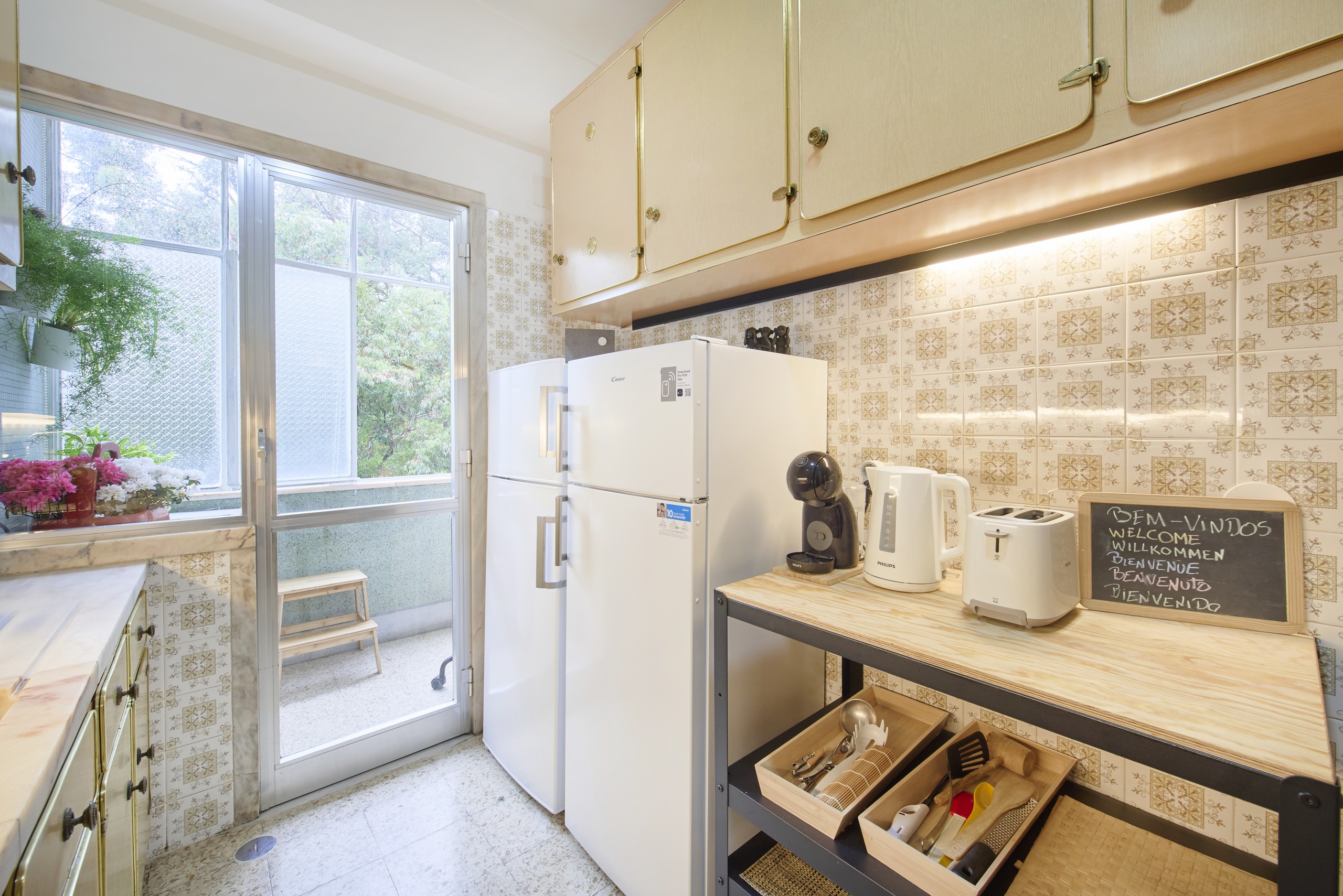 Rent Room Lisbon – Laranjeiras 53# - Kitchen