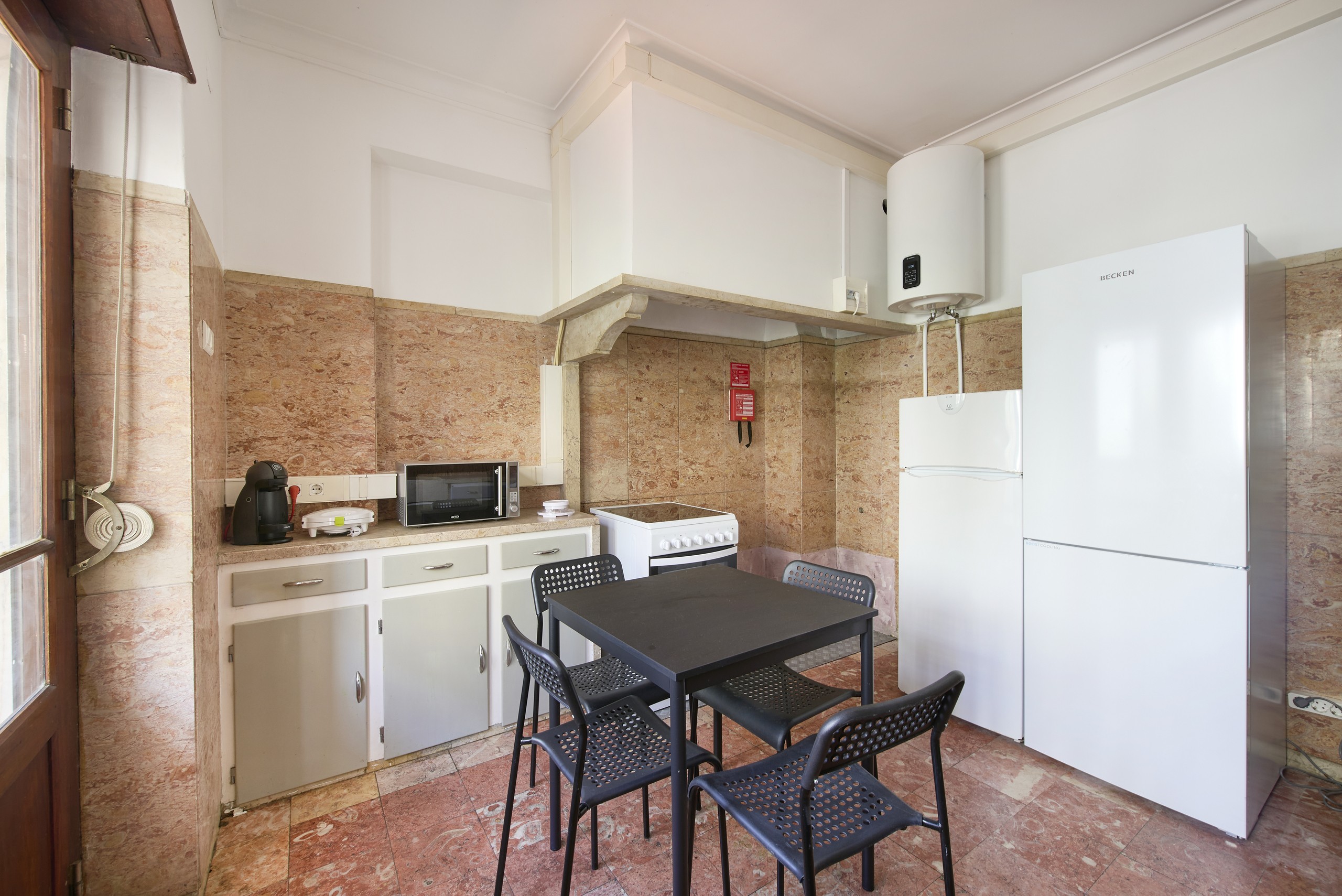 Rent Room Lisbon – Santa Apolónia 59# - Kitchen
