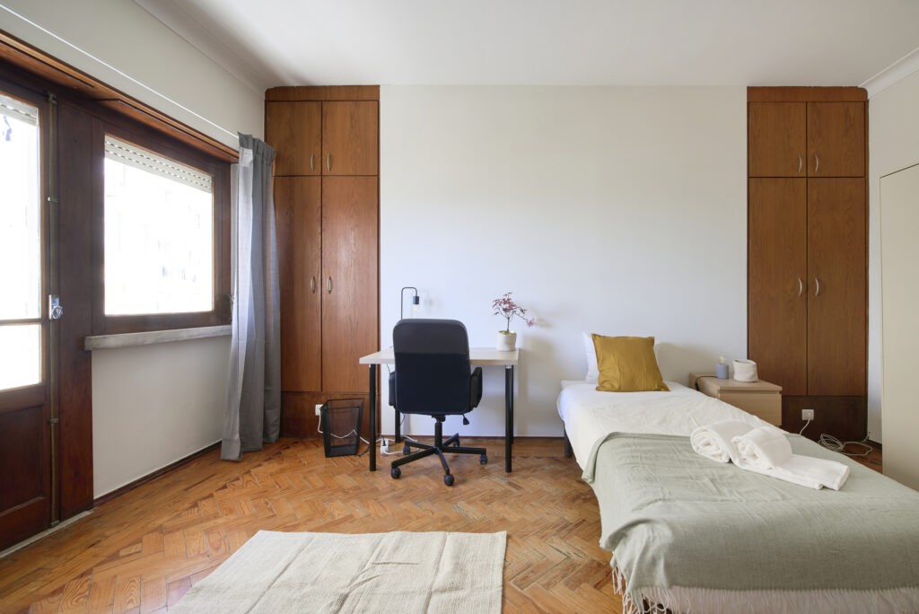 Rent Room Lisbon – Santa Apolónia 59# - Room 1