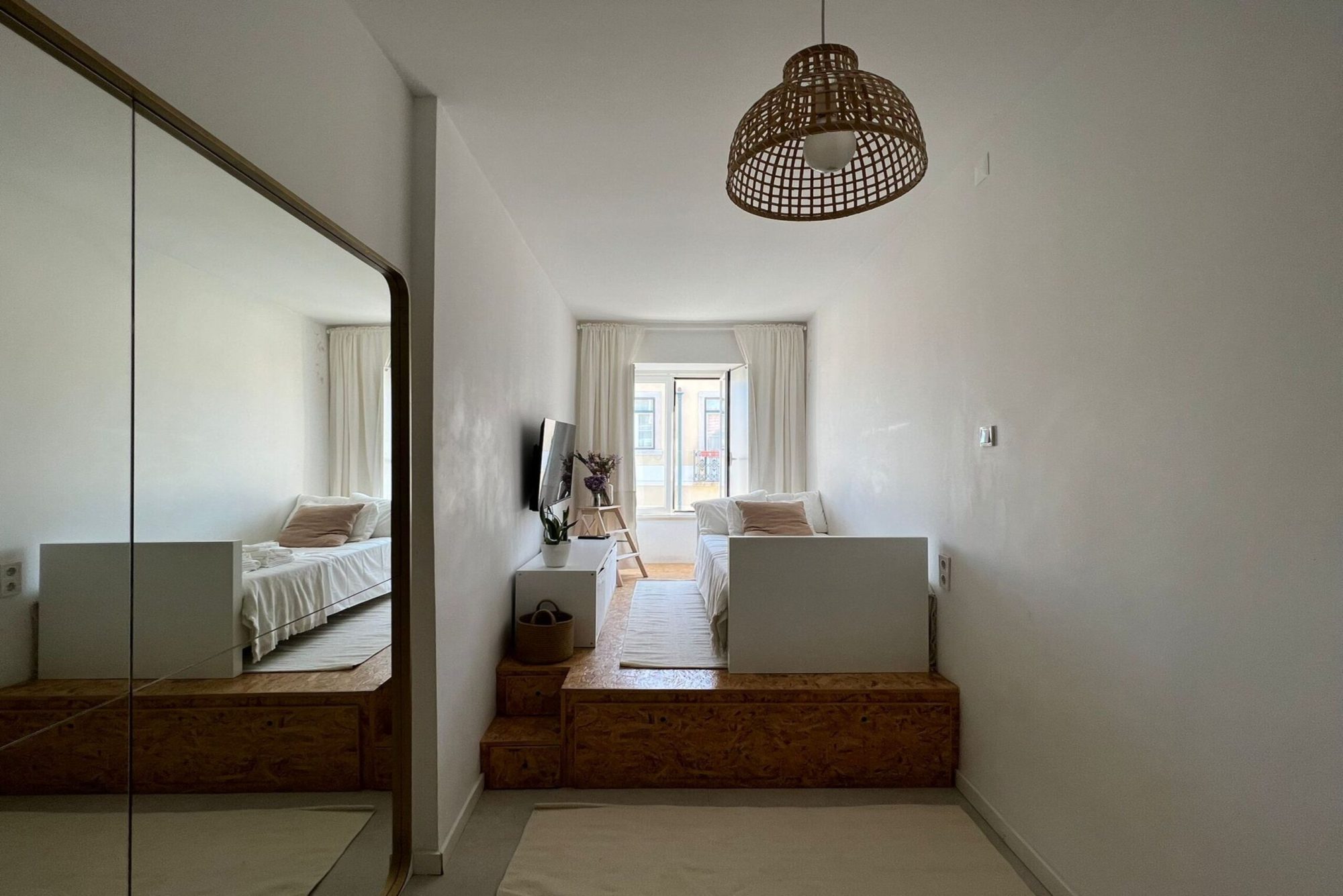 Rent Room Lisbon – Beato 43# - Living Room